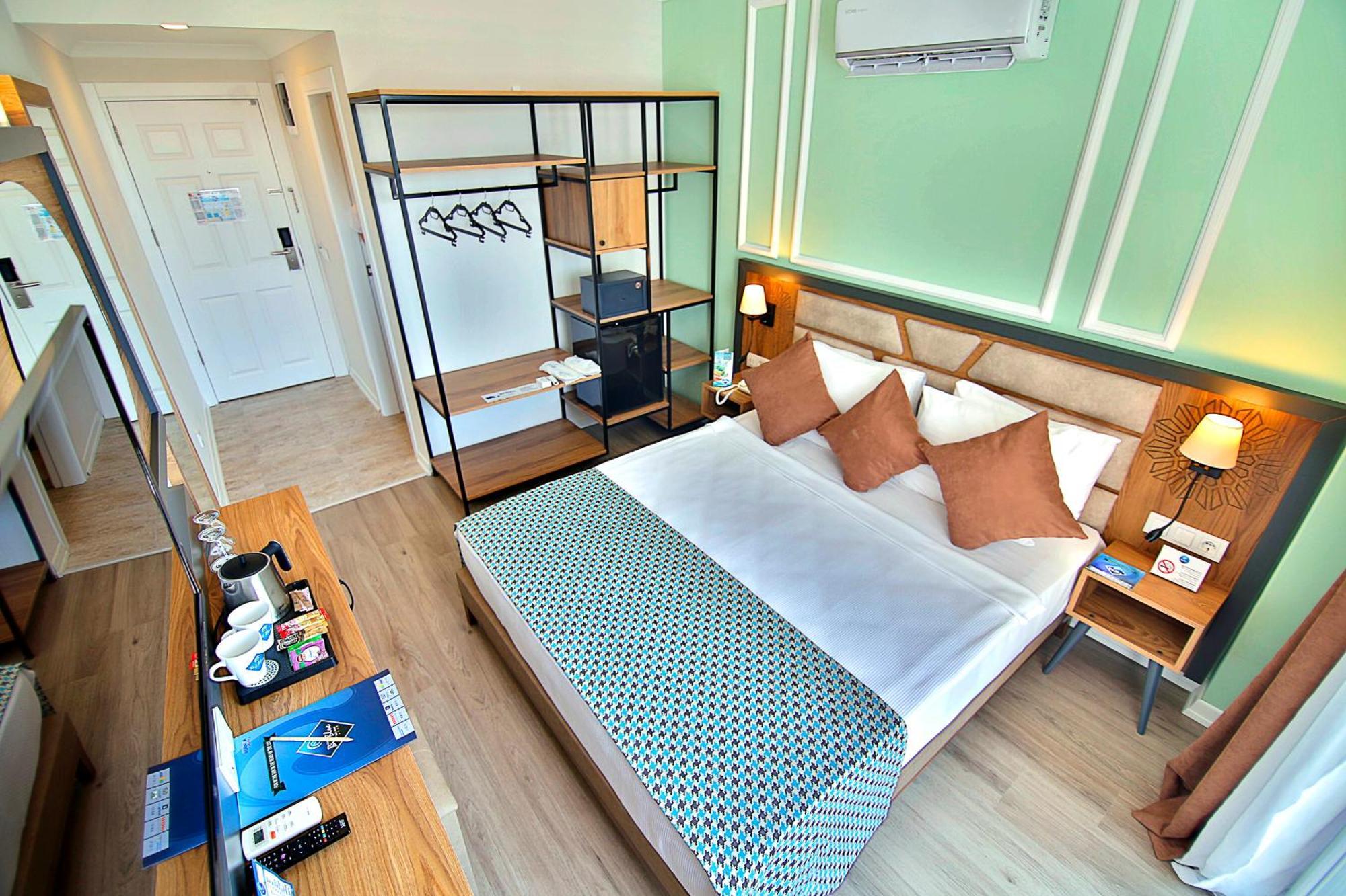 Superior Double Room,1275025537:JPEG