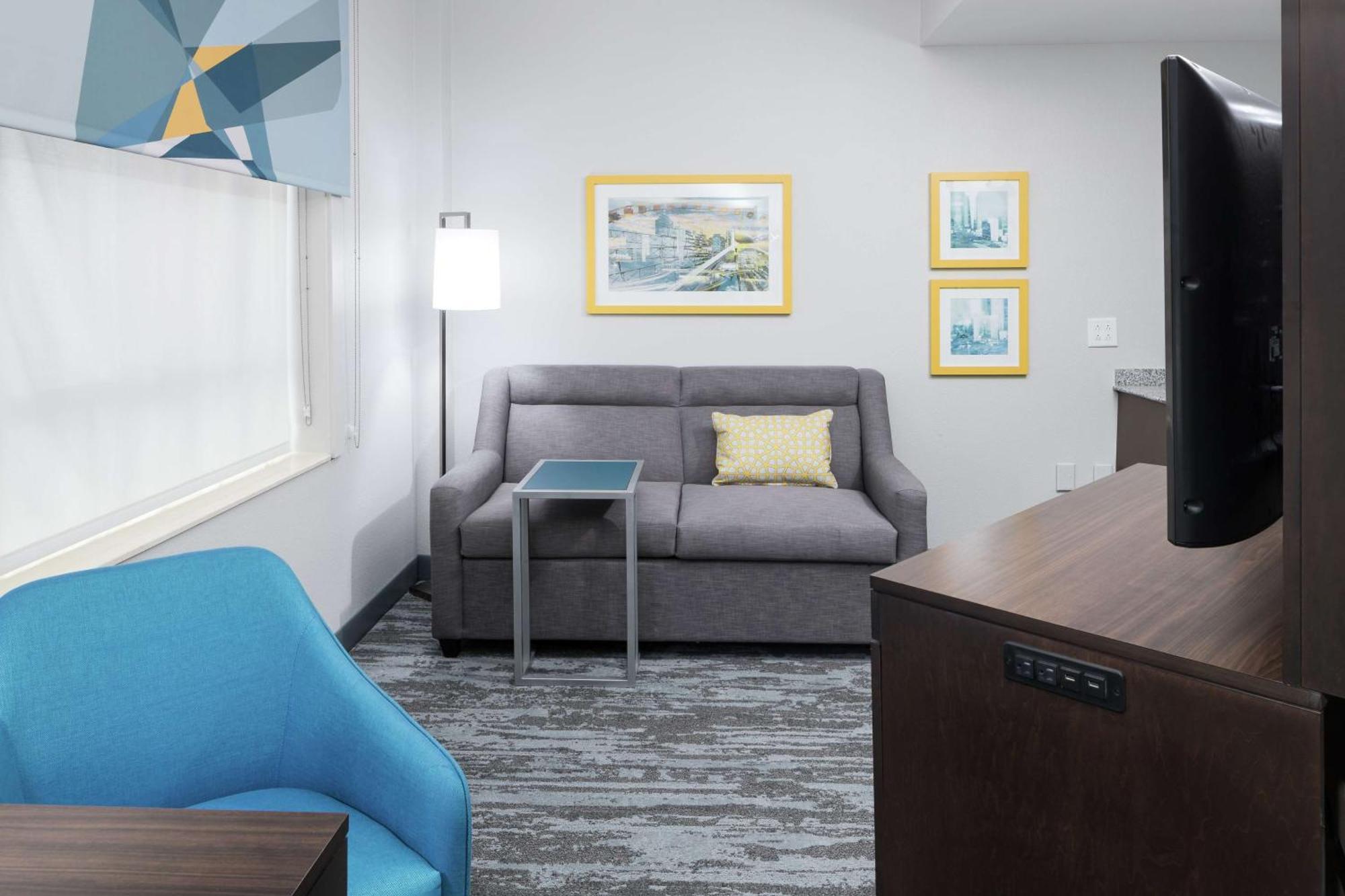 Habitación Doble con sofá cama - No fumadores
