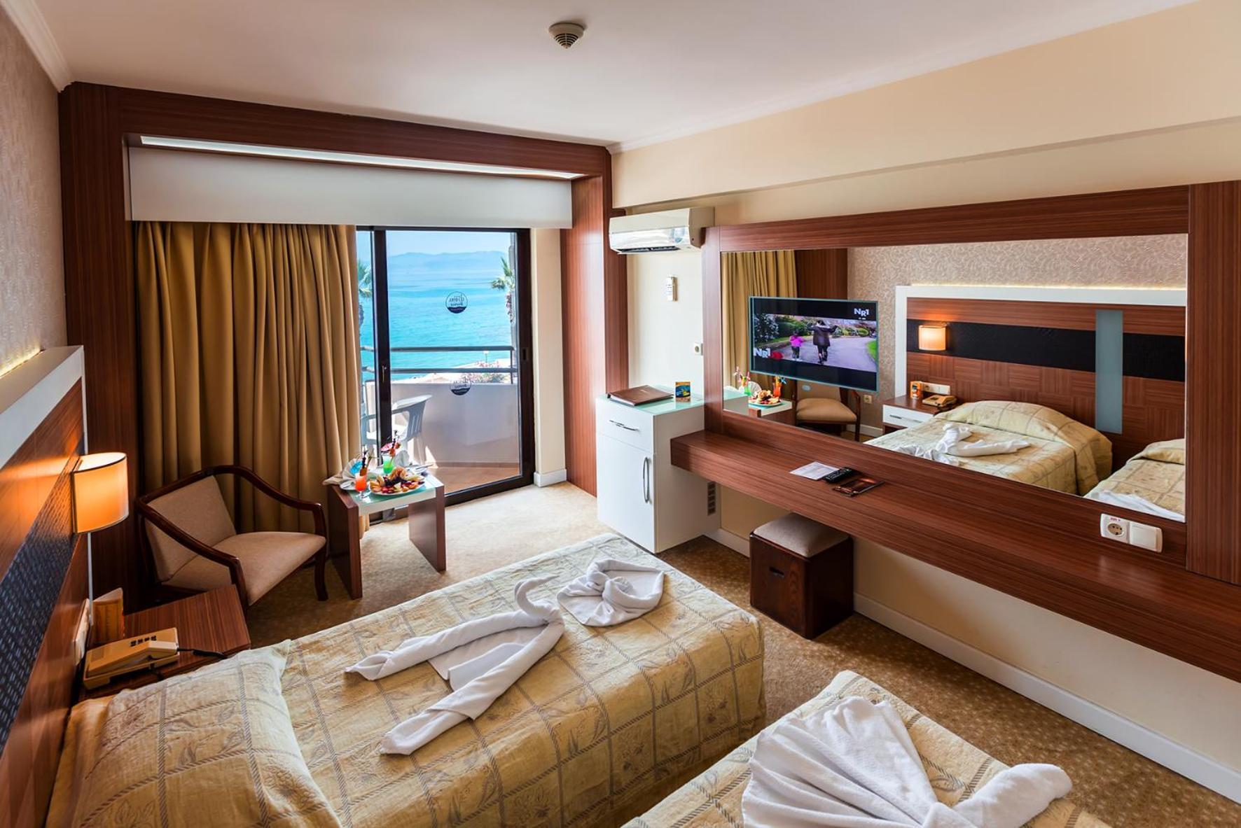 Double or Twin Room Sea View,1275366415:JPEG