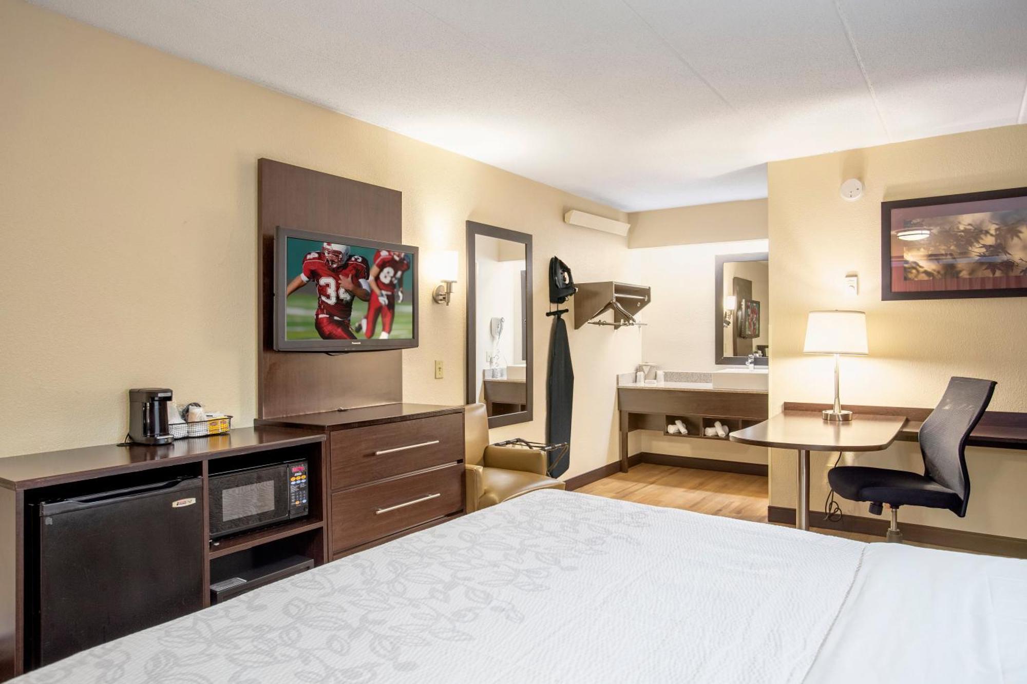 Superior King Room Disability Access Smoke Free