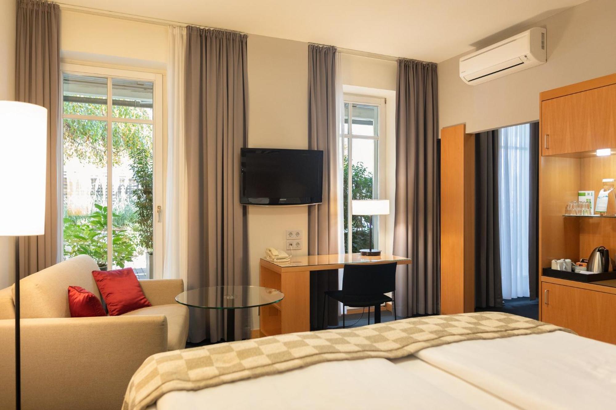 Standaard Kamer met Kingsize Bed - Tuinvleugel
