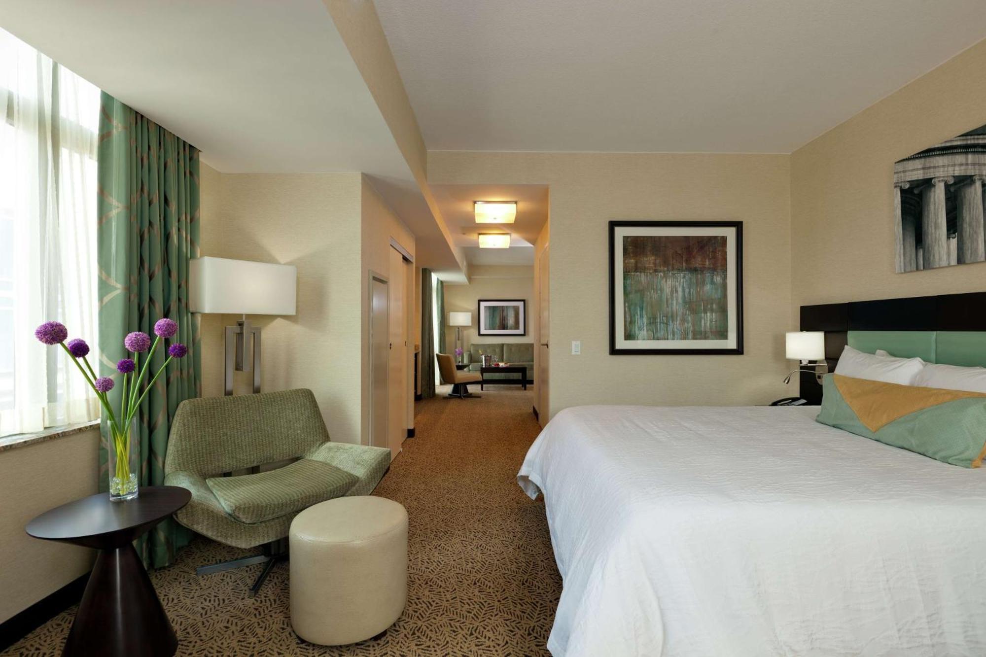 Suite Junior Lit King-Size avec Canapé-Lit