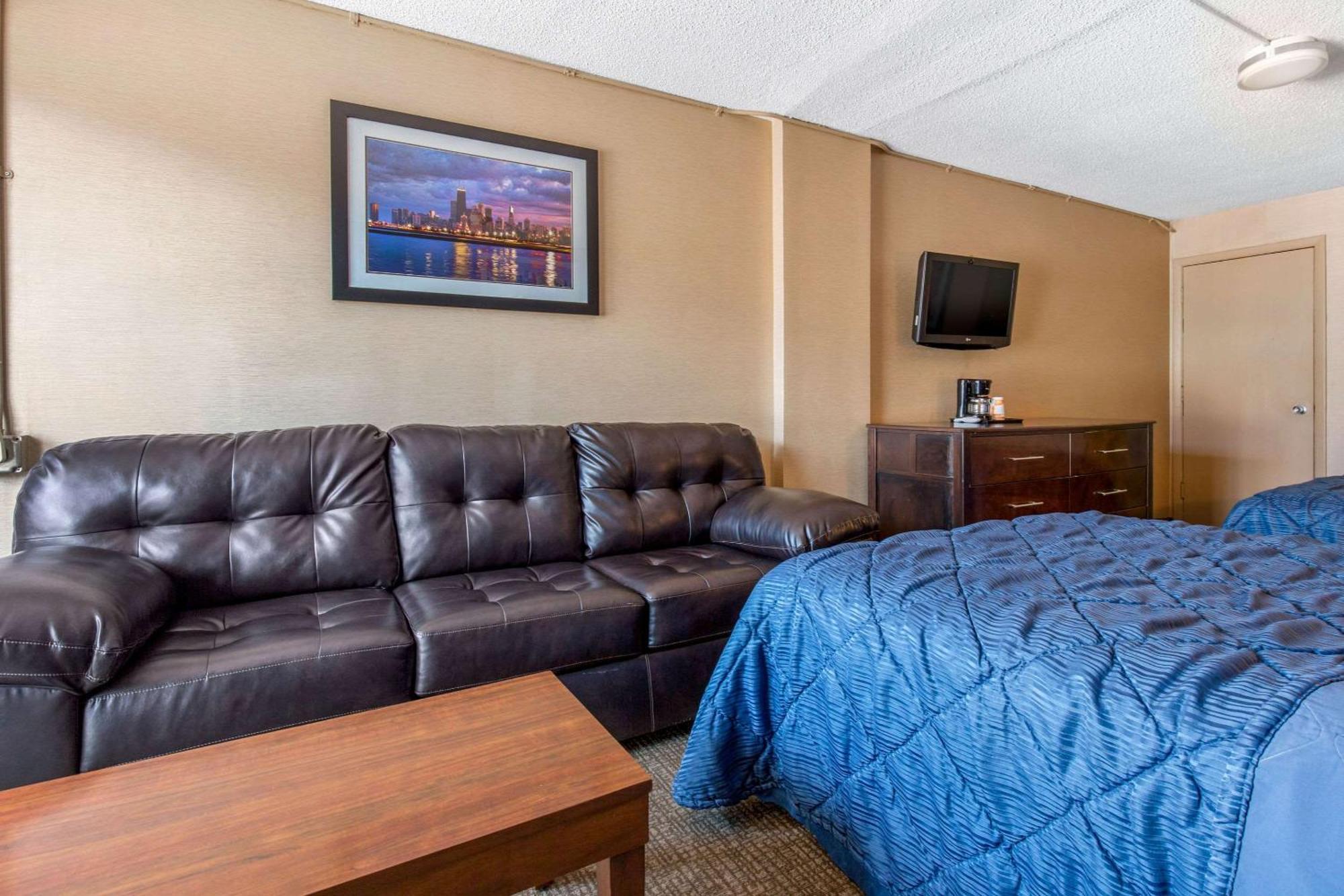 Double Room Two Double Beds Non-Smoking