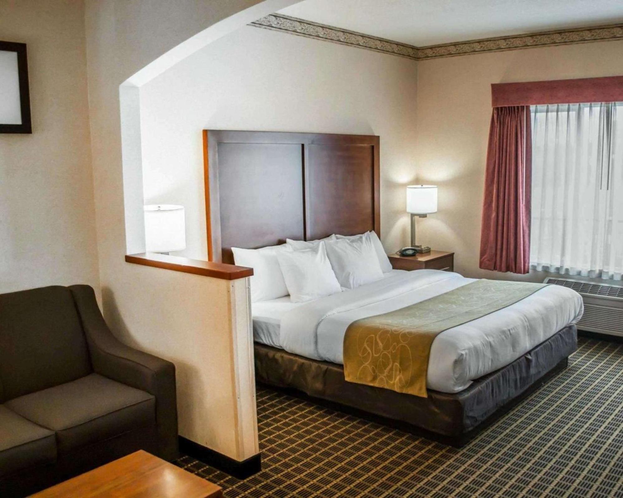 Suíte com Cama King-size - Não Fumantes