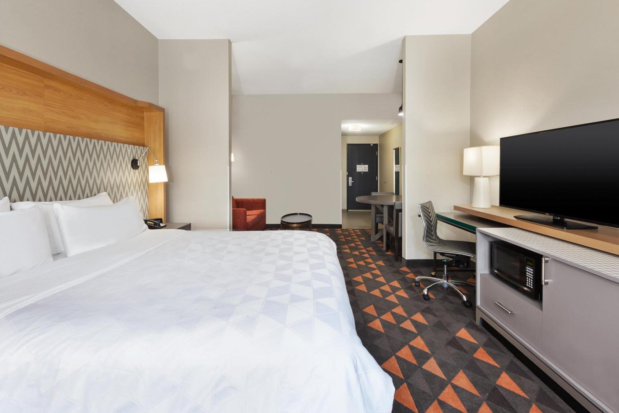Premium King Room with Sofa Bed