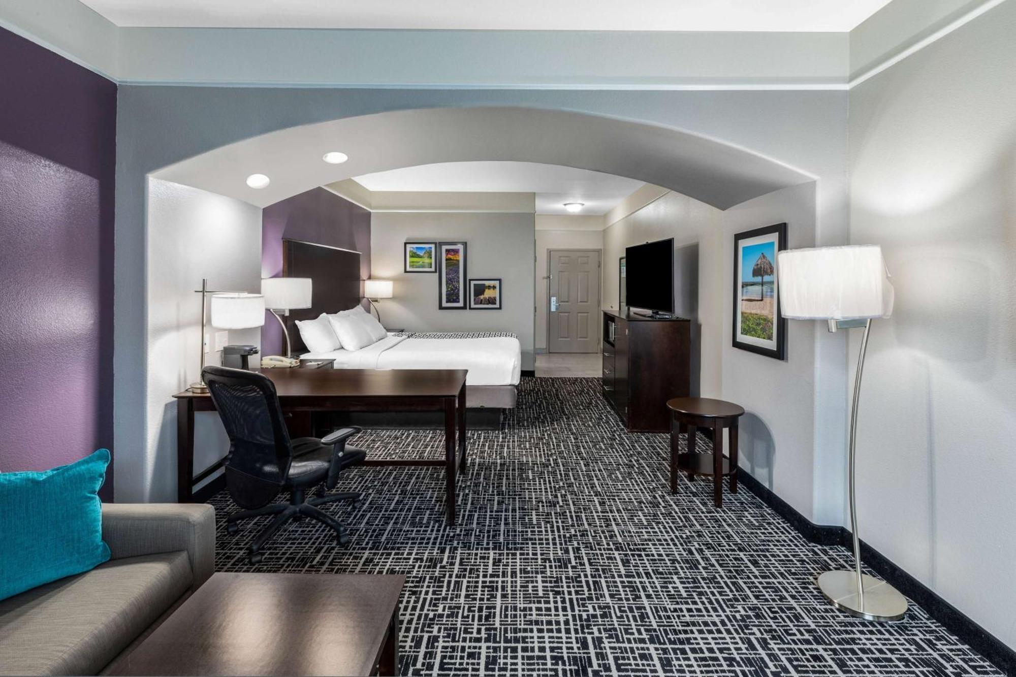 Executive King Room