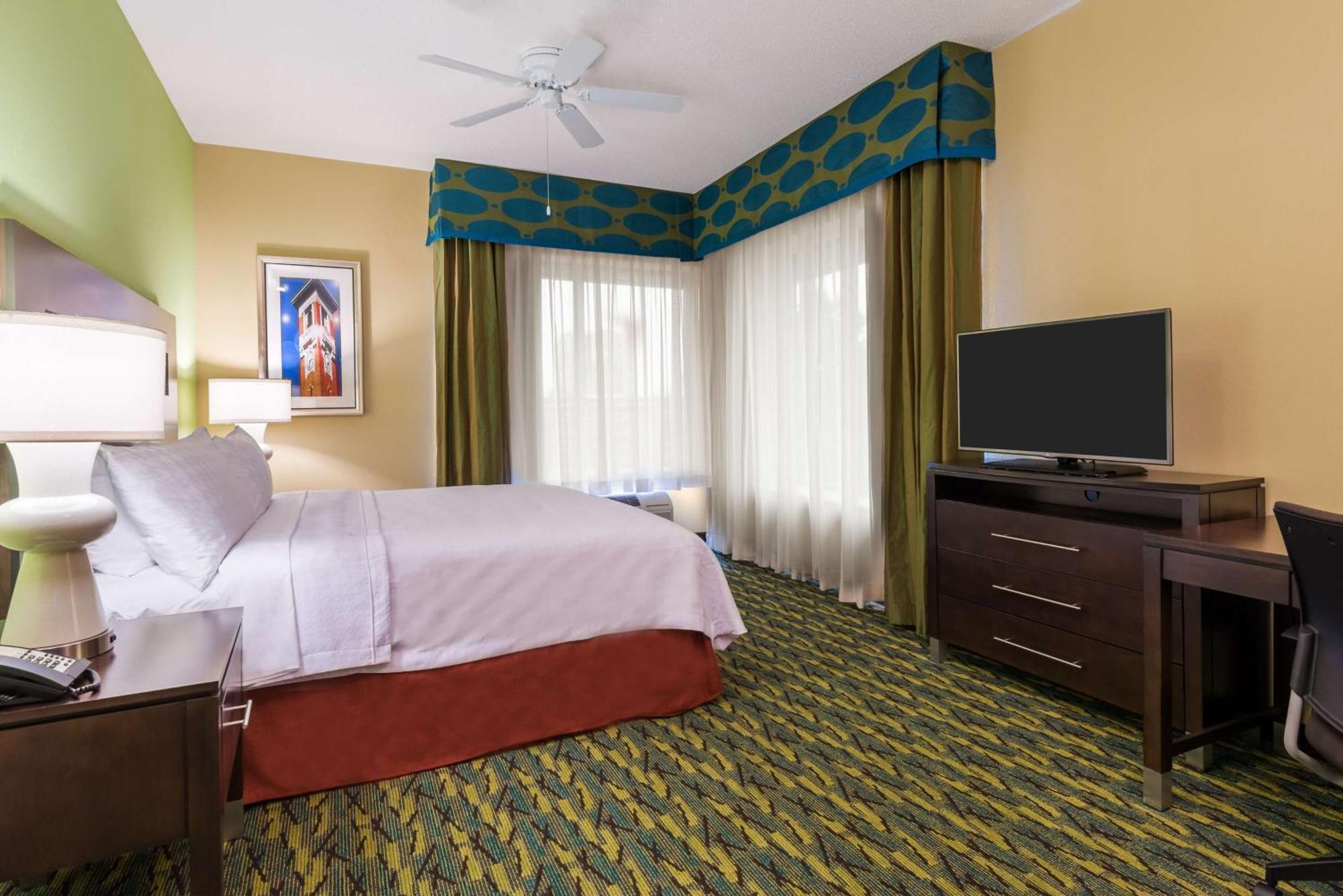 Two-Bedroom Suite - Non-Smoking