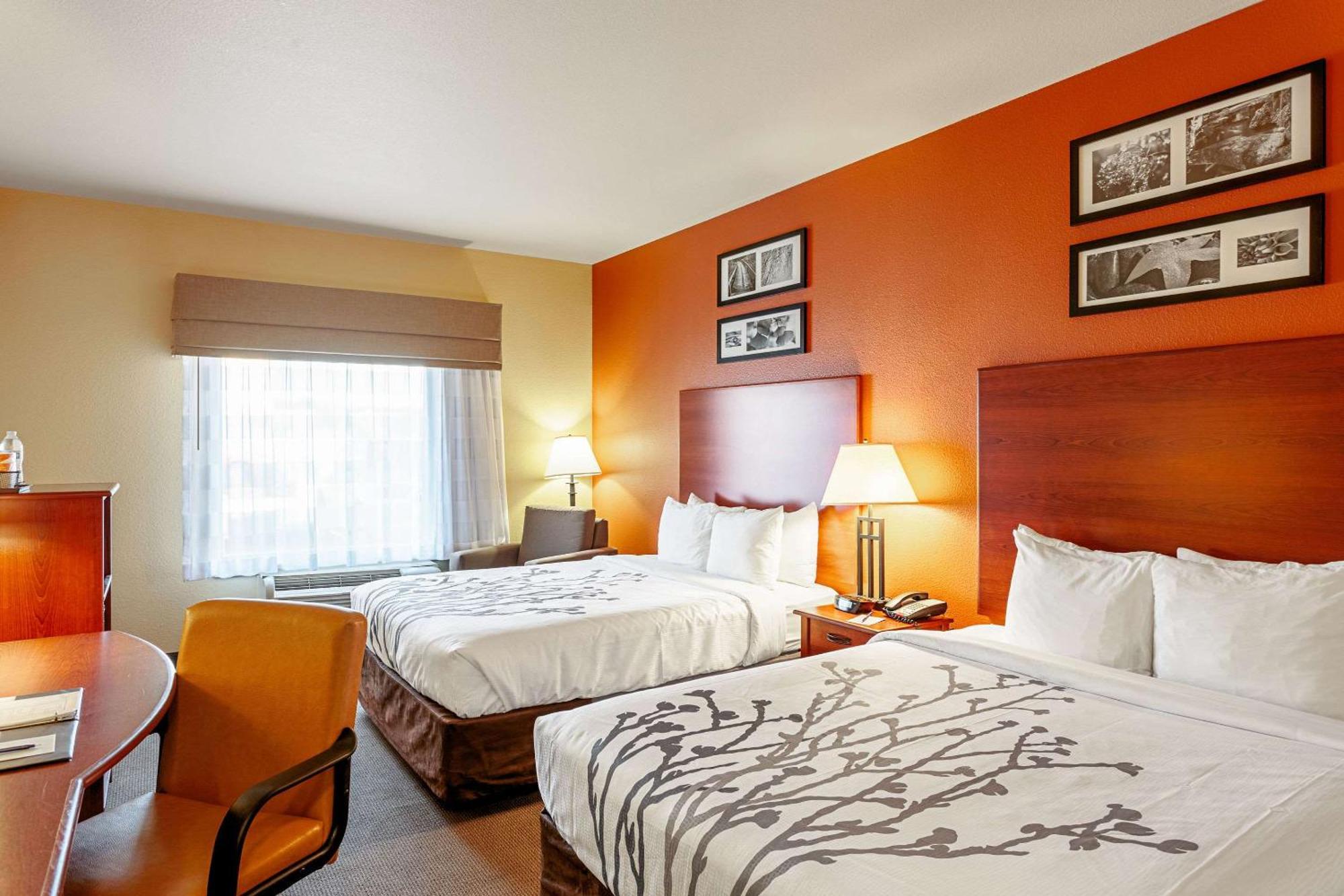 Queen Room with Two Queen Beds - Non-Smoking