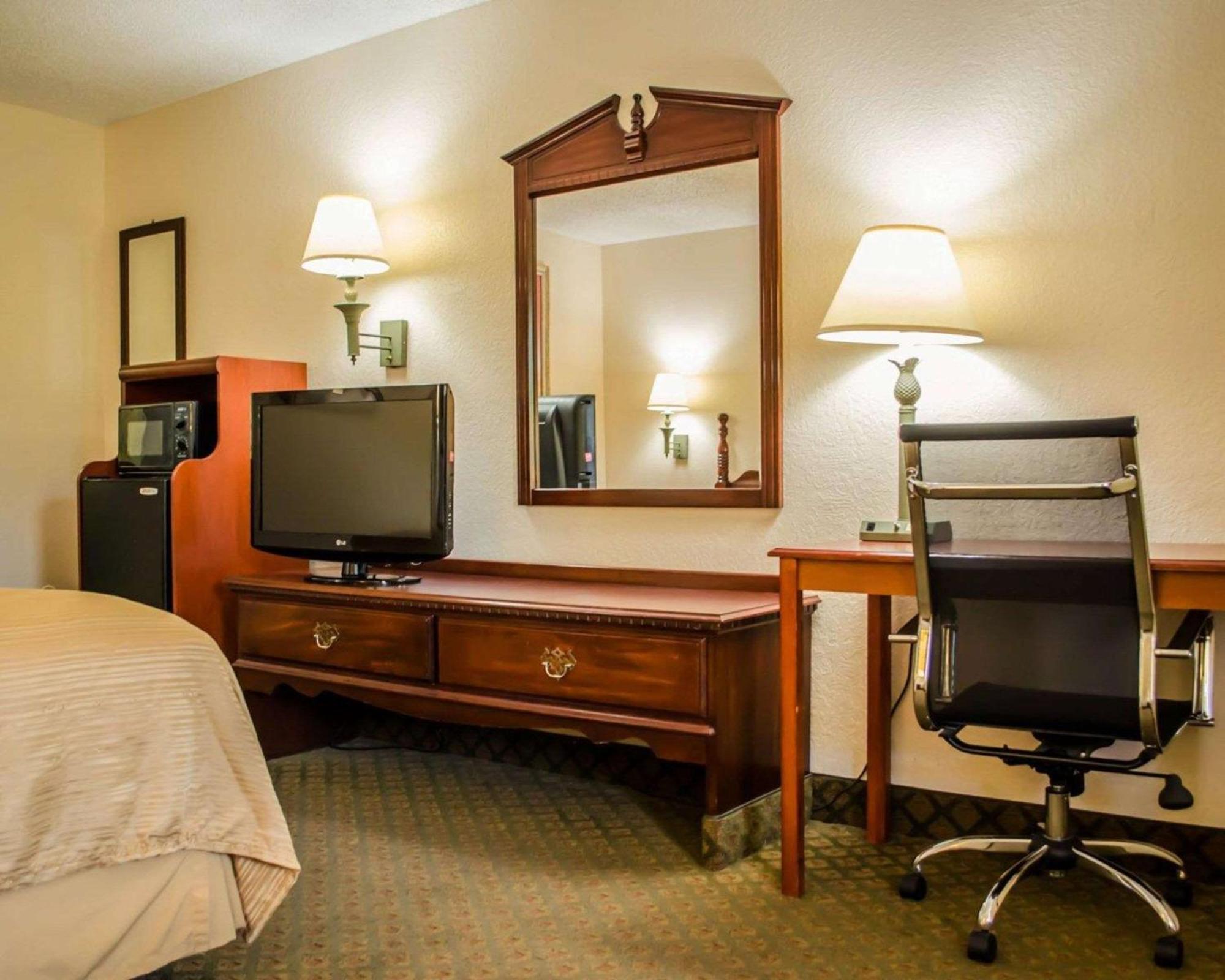 King Room Smoking Ground Floor