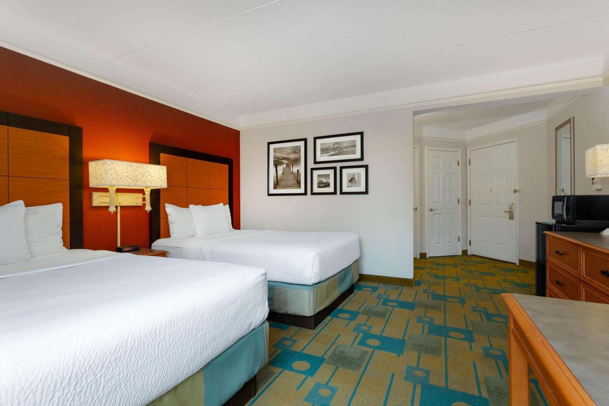 Deluxe Double Room with Two Double Beds