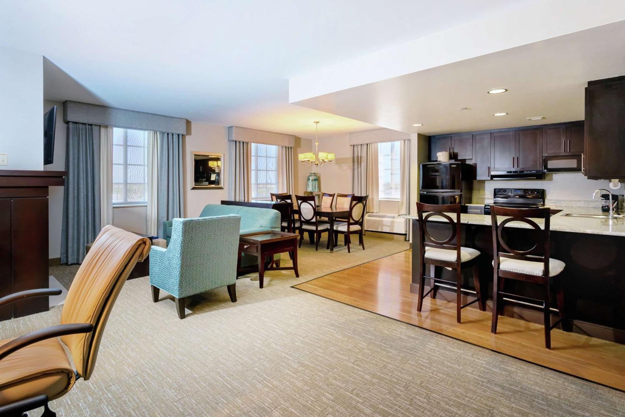Two-Bedroom Presidential Suite - Non-Smoking