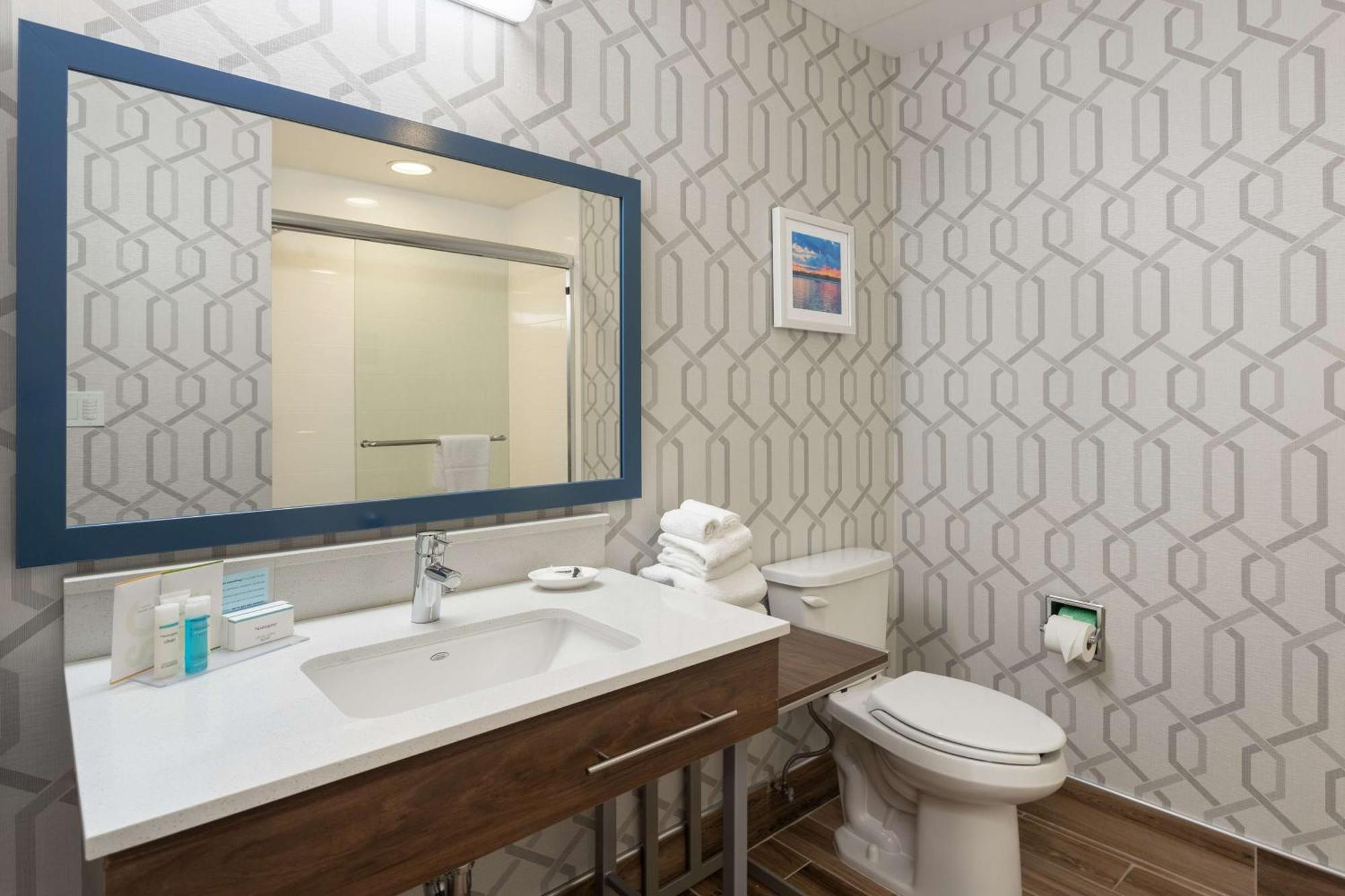 King Room - Mobility Access/Non-Smoking