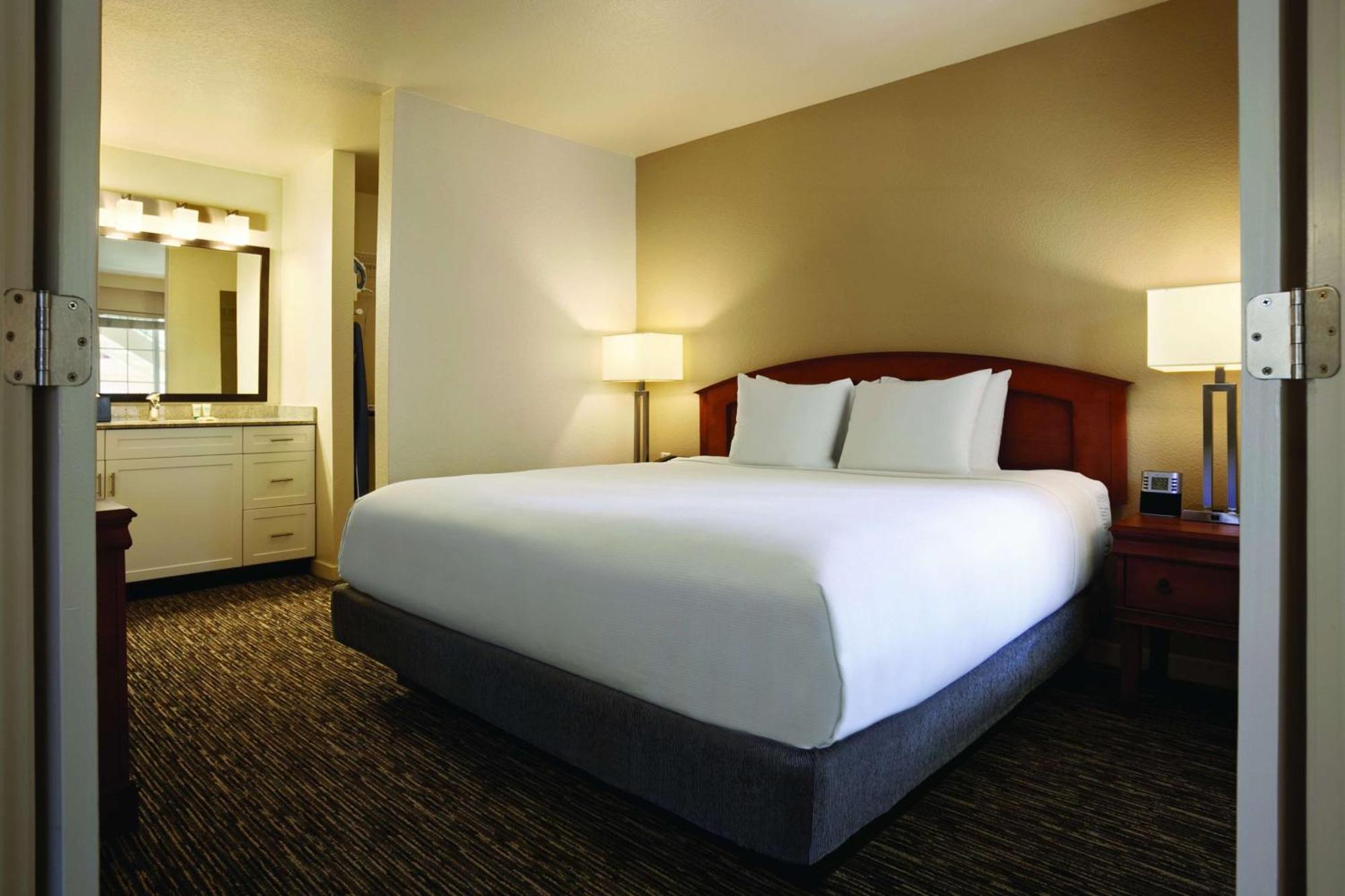 Two-Bedroom King Suite