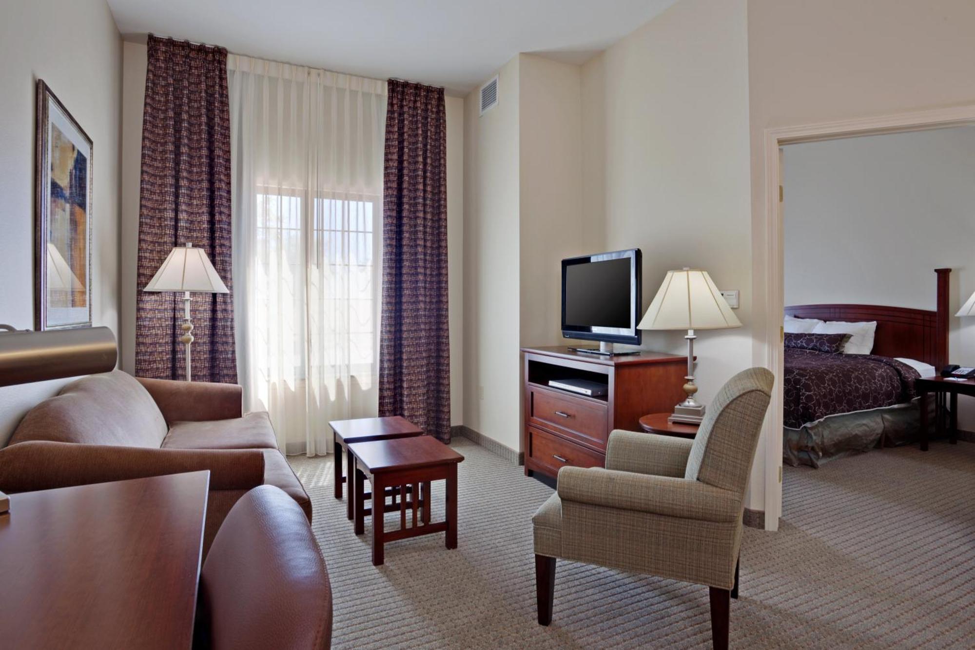 One-Bedroom King Suite