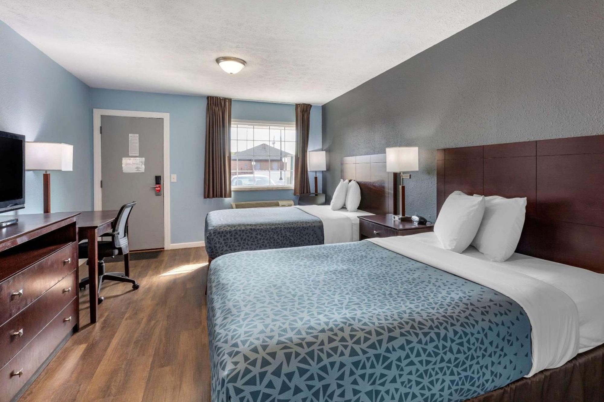 Deluxe Double Room Two Double Beds Non-Smoking