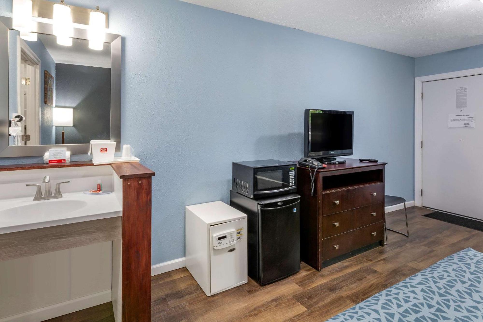 Deluxe Double Room Two Double Beds Non-Smoking