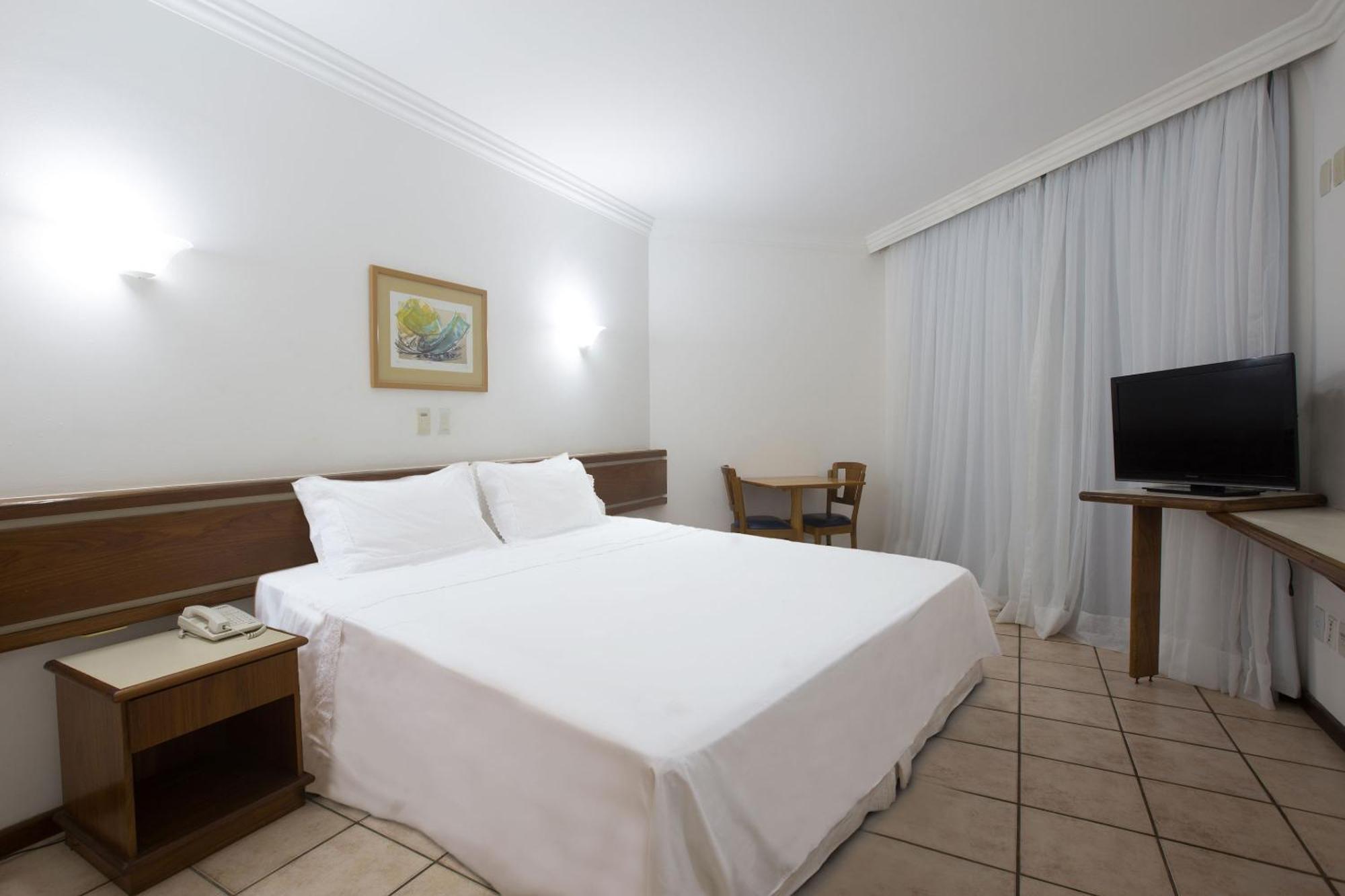 Master Room with Extra Bed  (3 Adults)