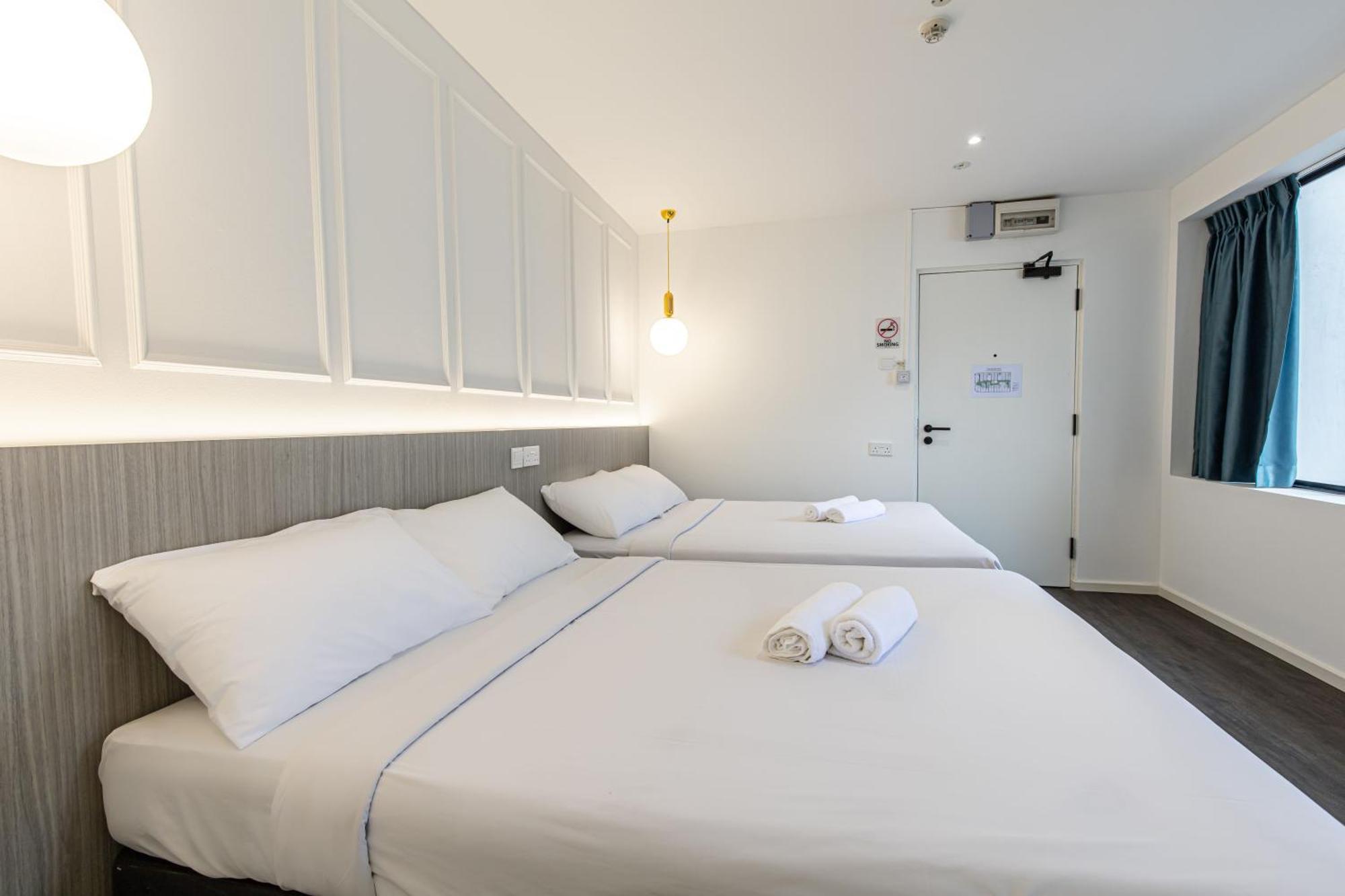 Kamar Quadruple