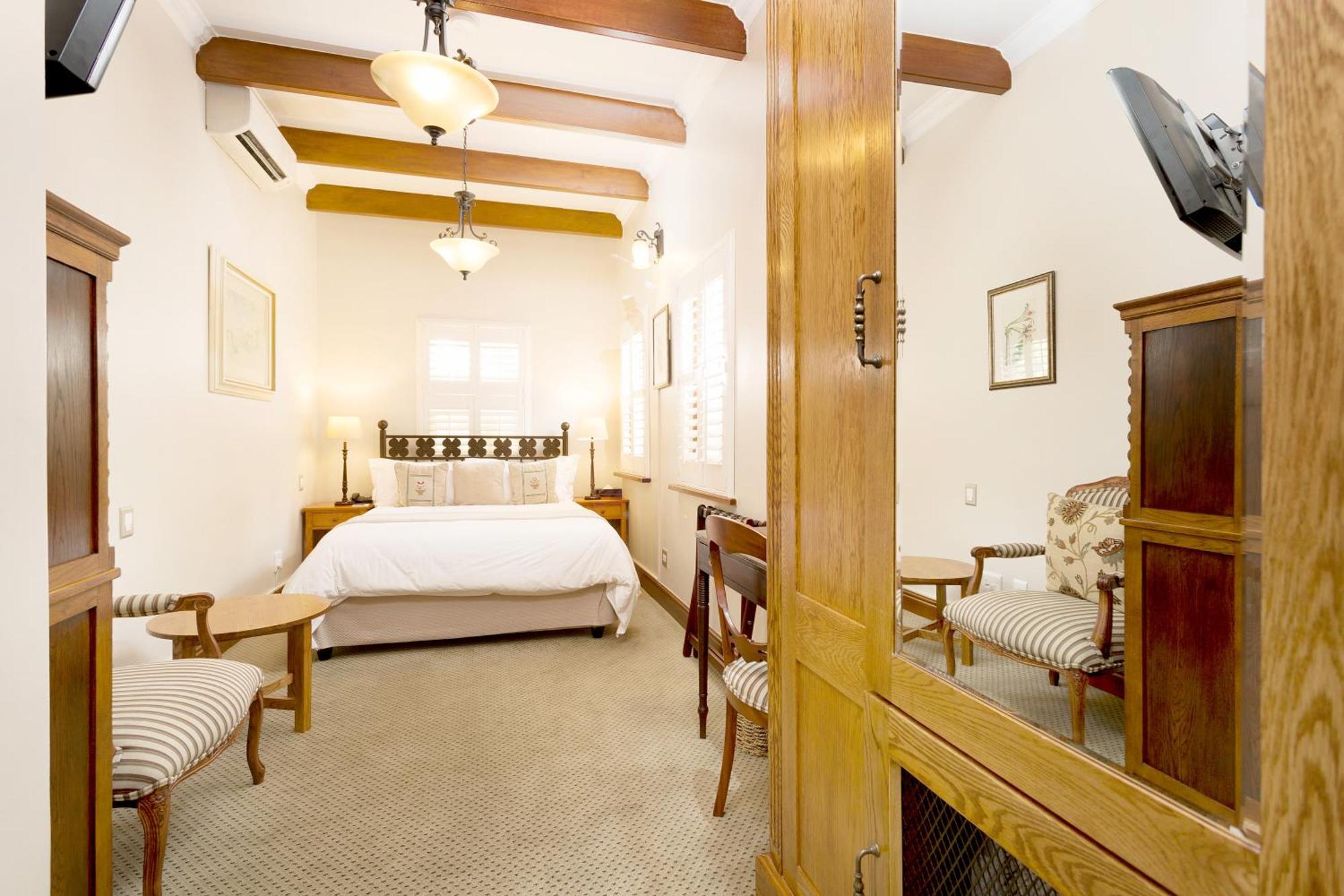 Standard Double Room,779919732:JPEG