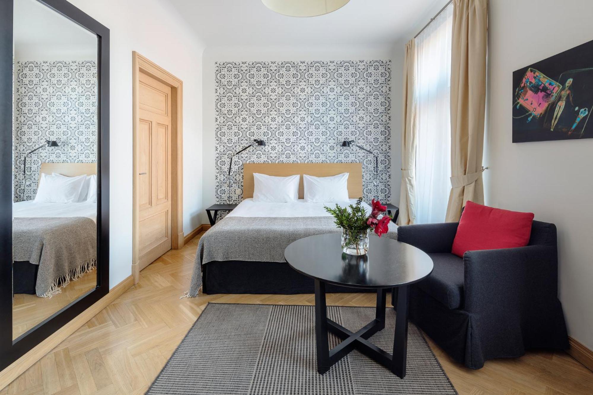 One-Room Apartment with Double Bed