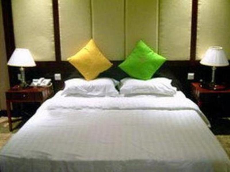 Basic Double or Twin Room