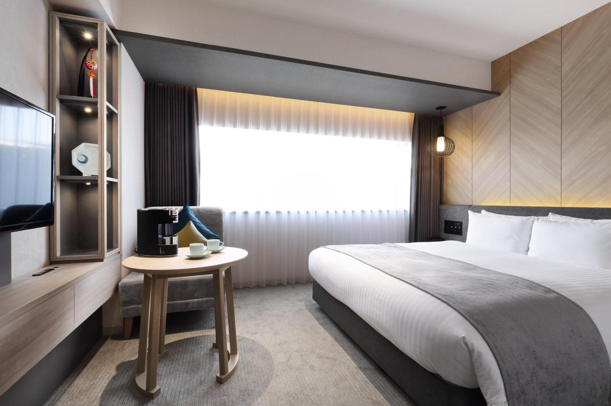 Chambre Double Moyenne - Non-Fumeurs