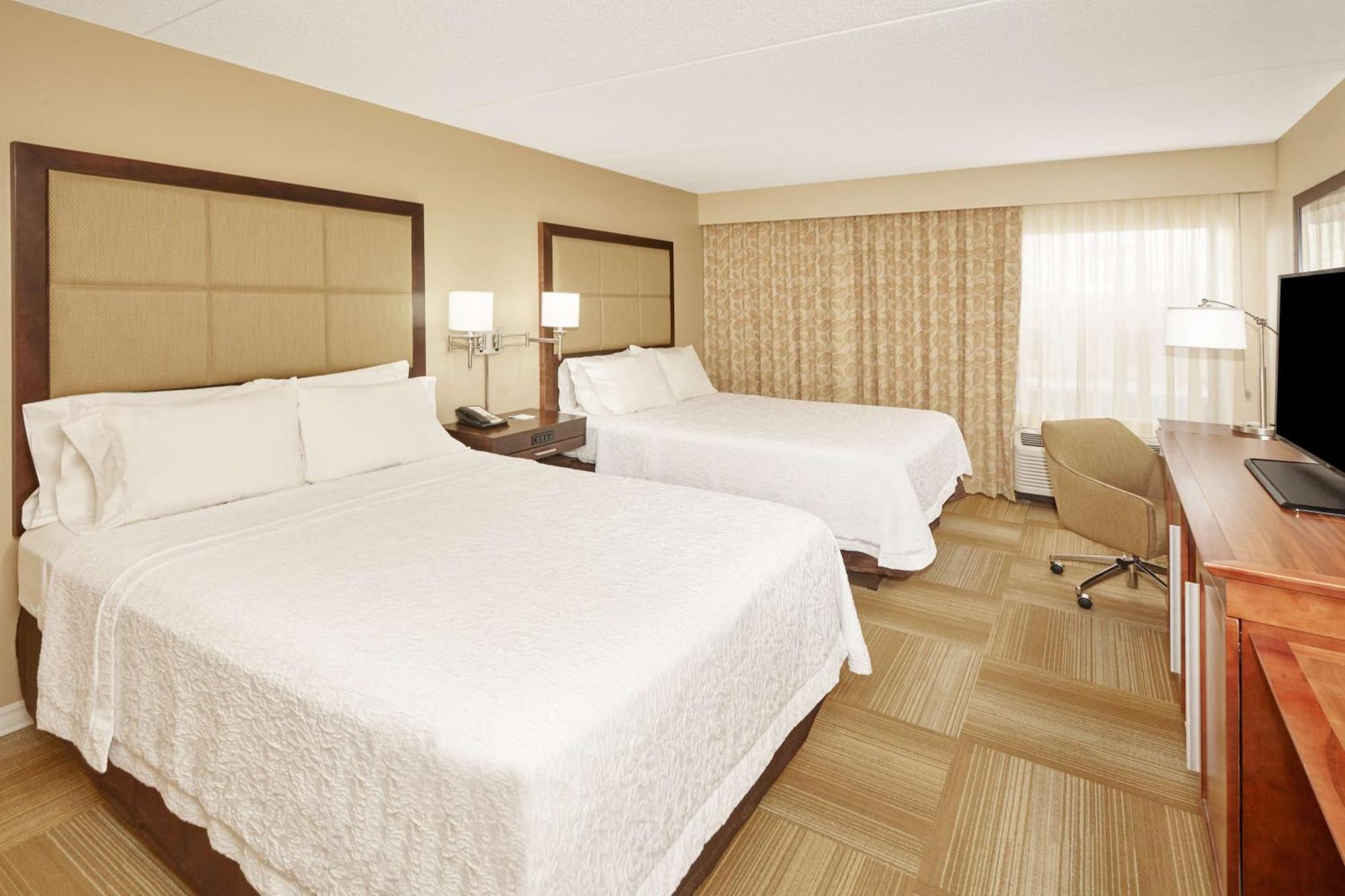 Room with Two Queen Beds - Non-Smoking