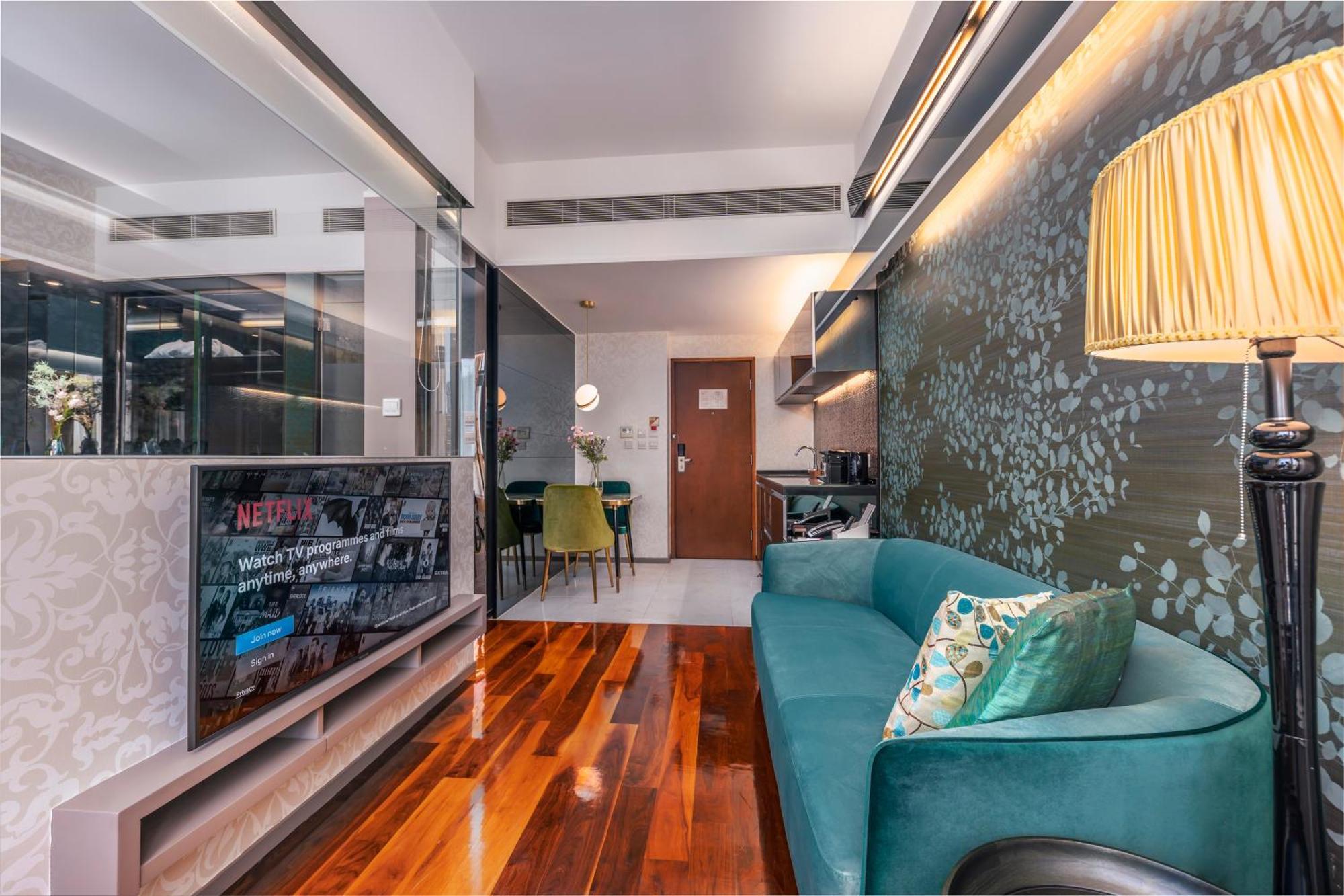 One-Bedroom Executive