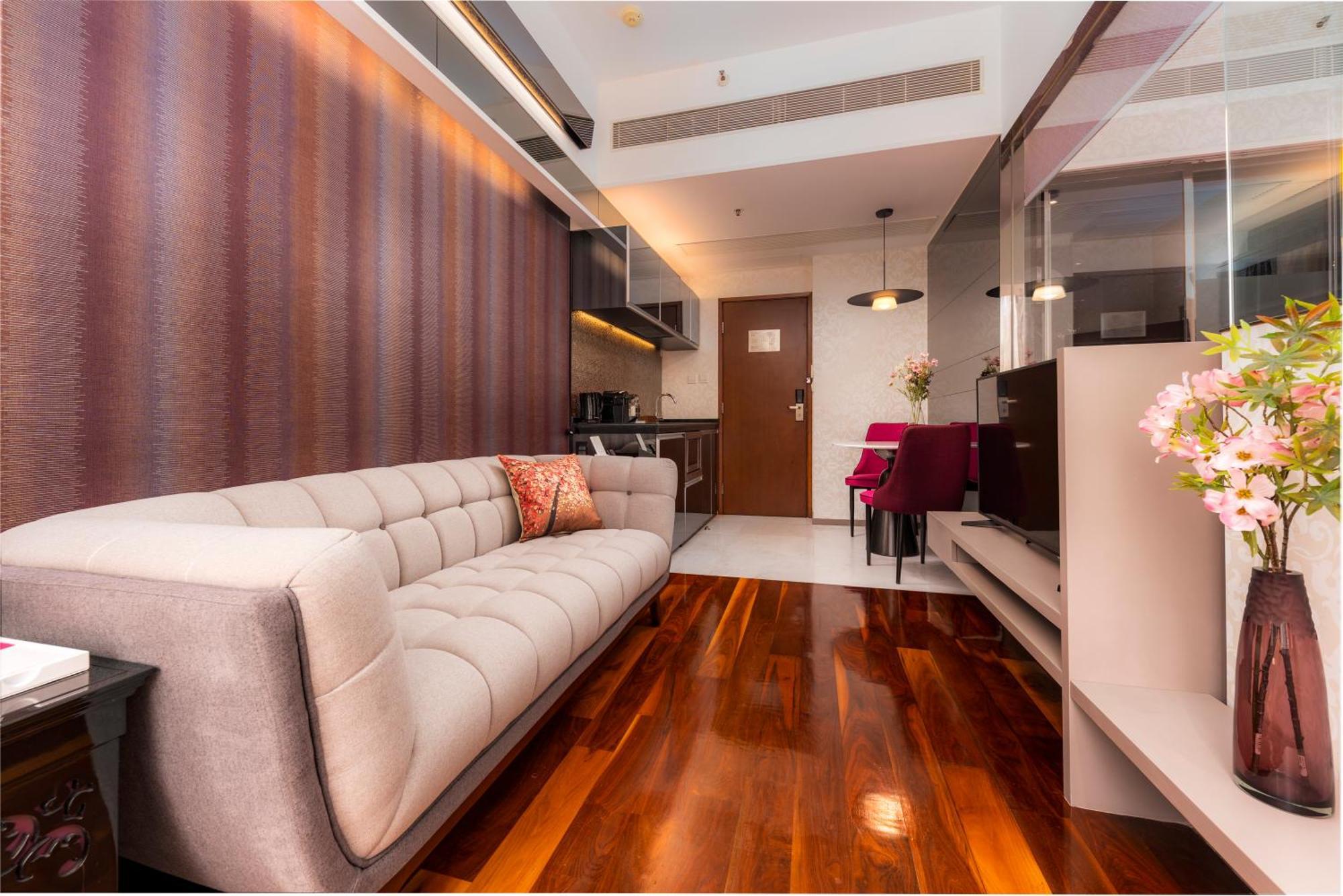 One-Bedroom Executive