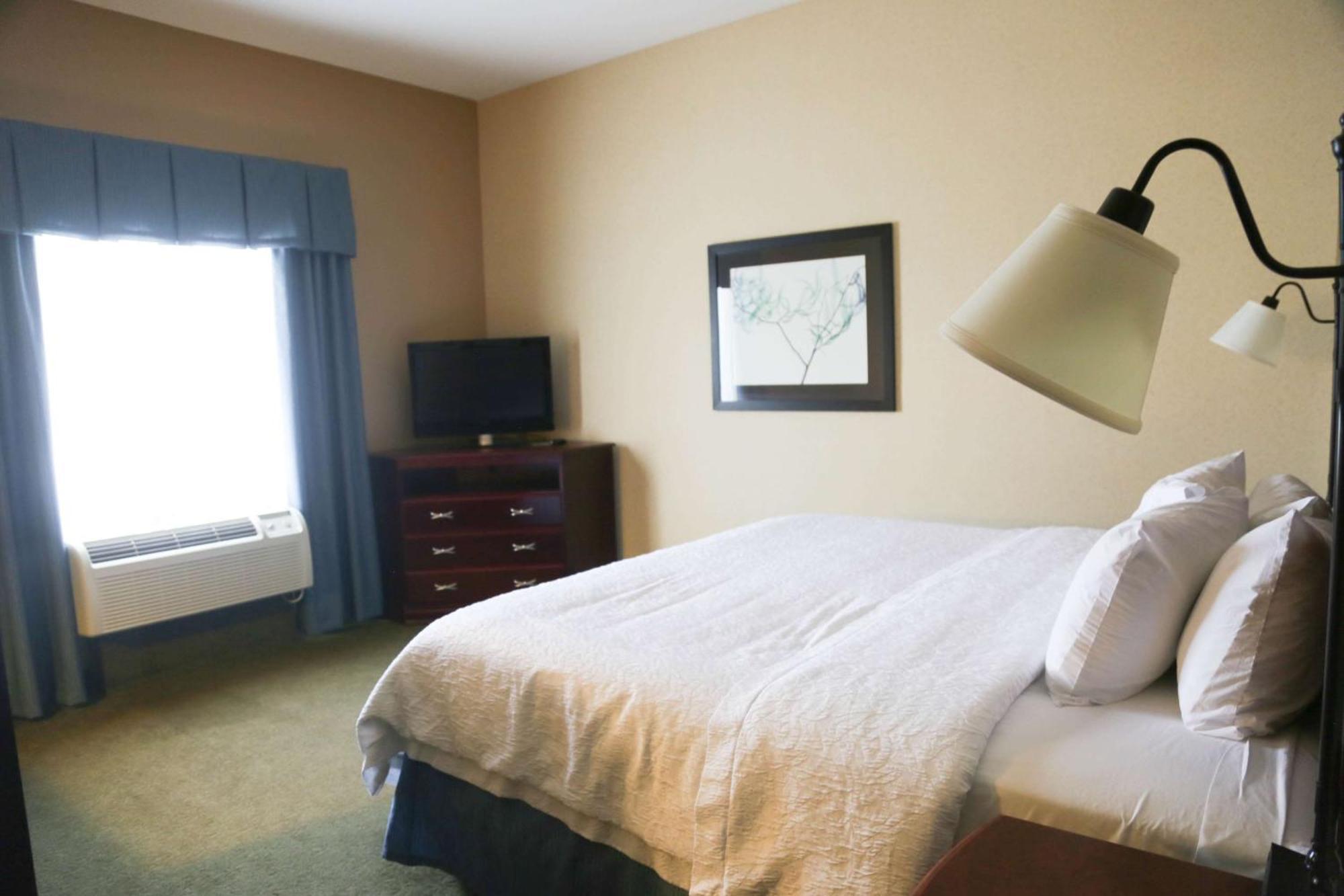 King Room King Bed Non-Smoking