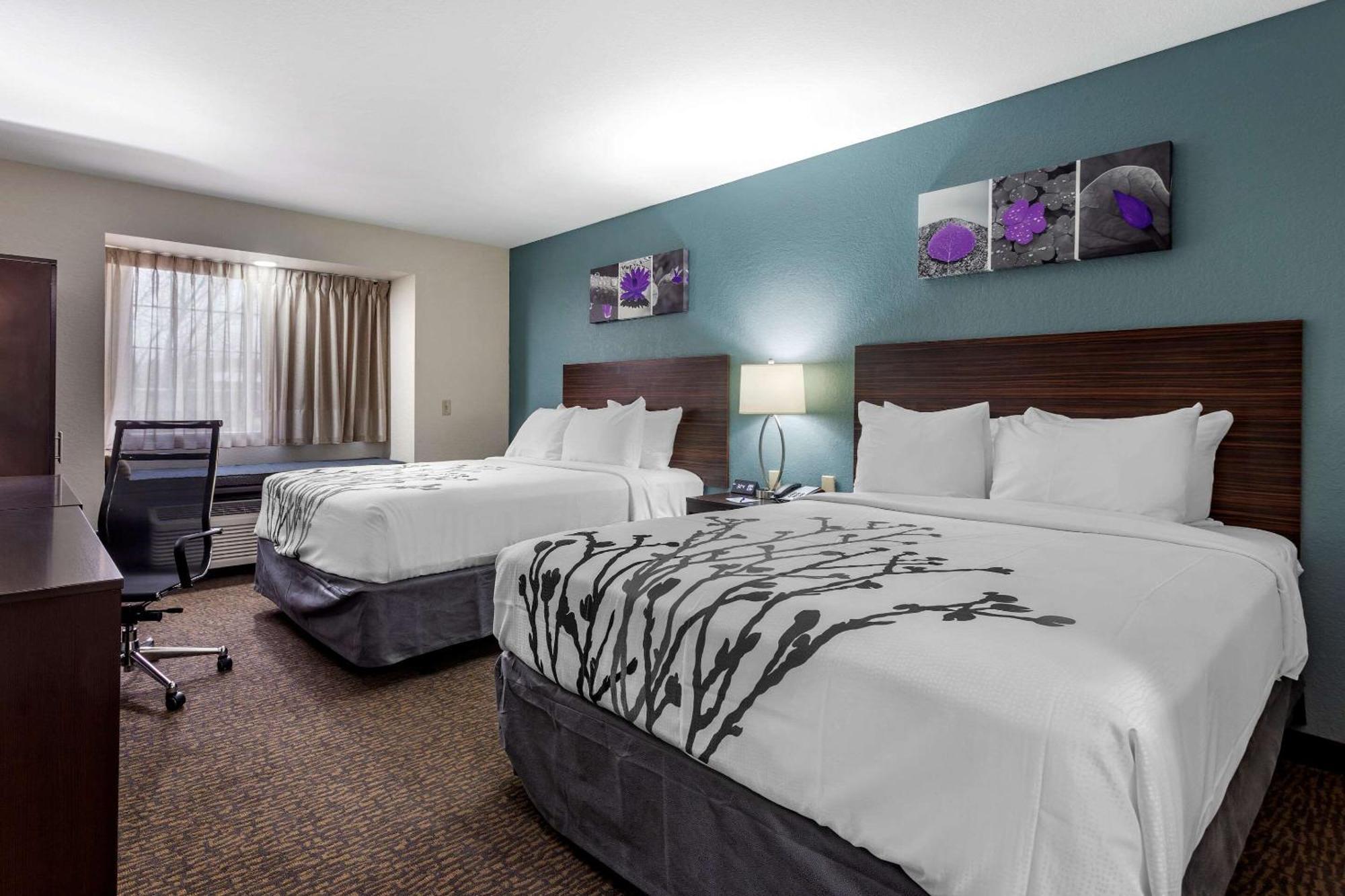 Queen Room Two Queen Beds Accessible or Non-Smoking