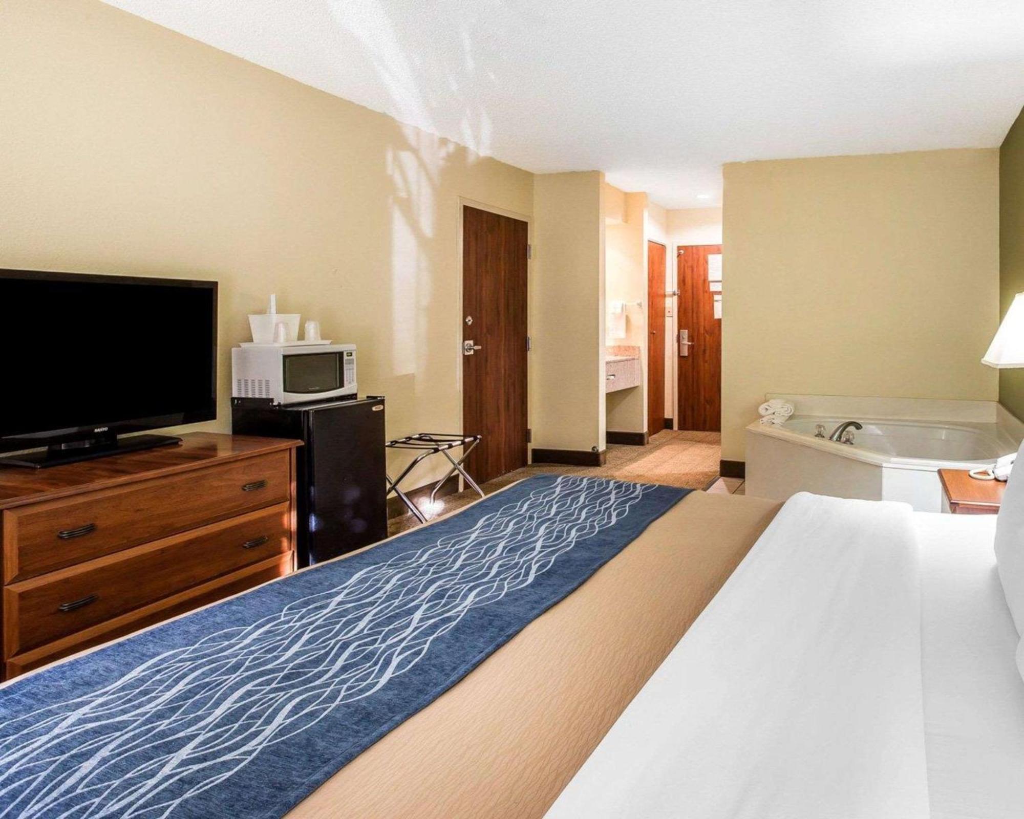 King Room with Whirlpool - Non-smoking