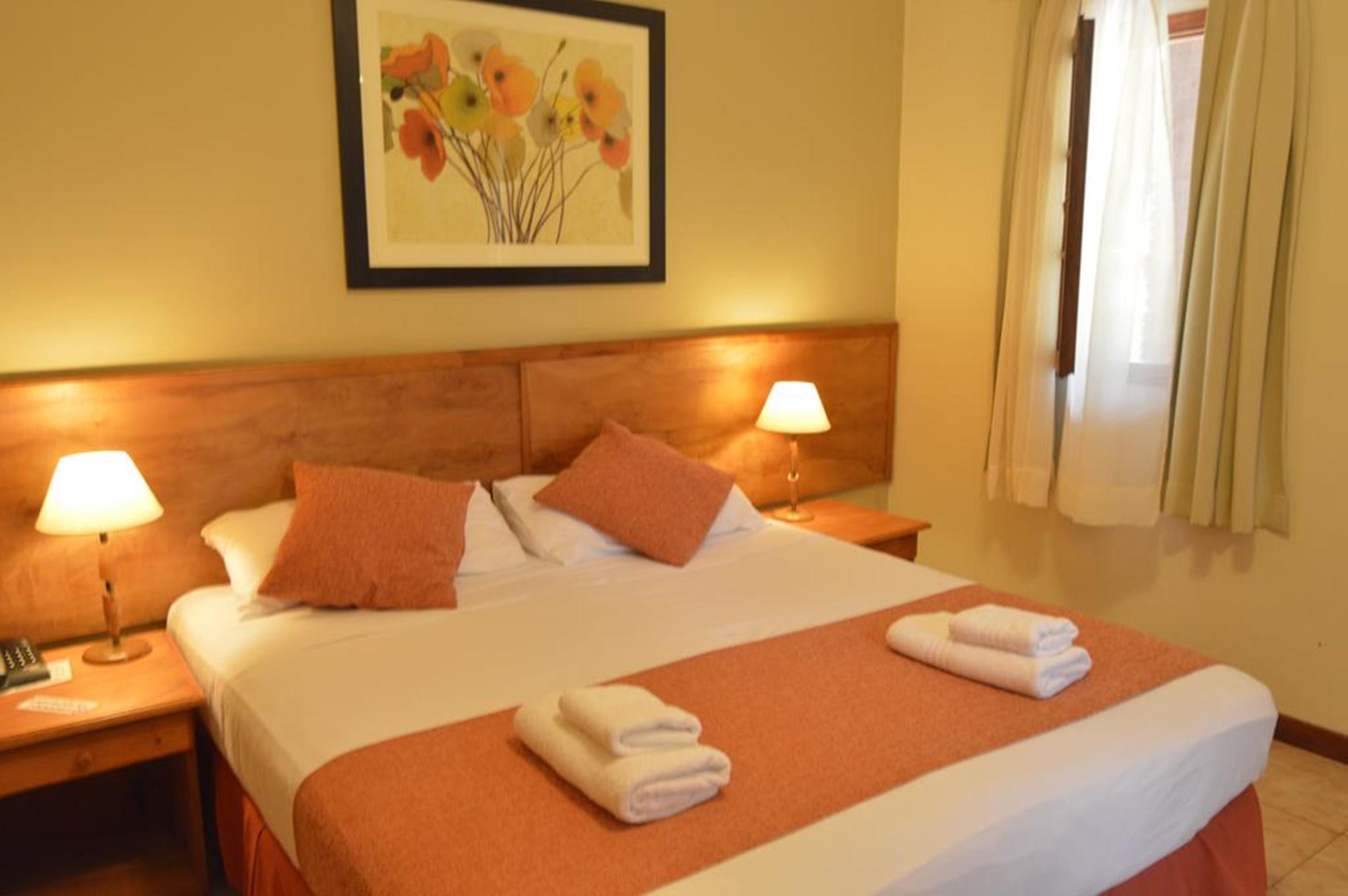Economy Triple Room