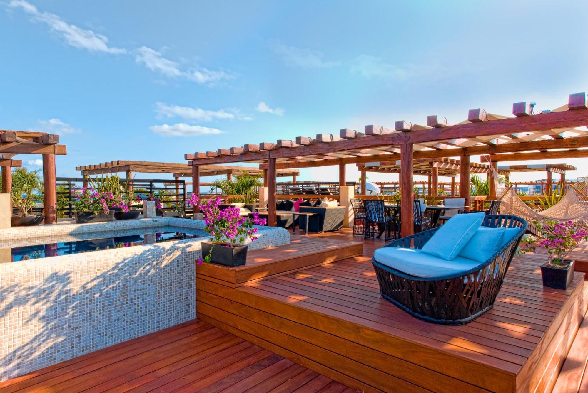 La Divina Two Bedroom Penthouse Suite Rooftop Private Pool