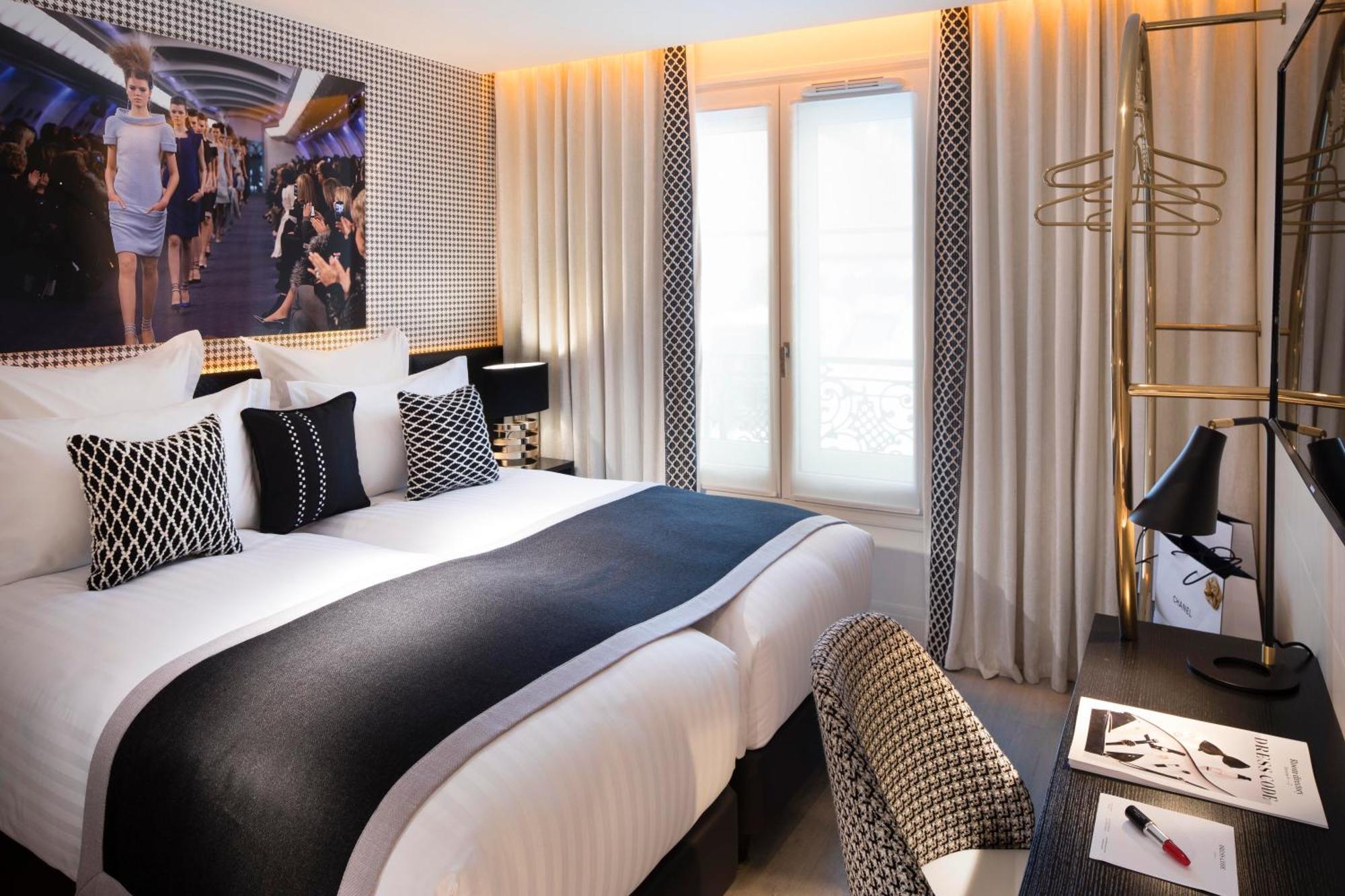 Connecting Rooms