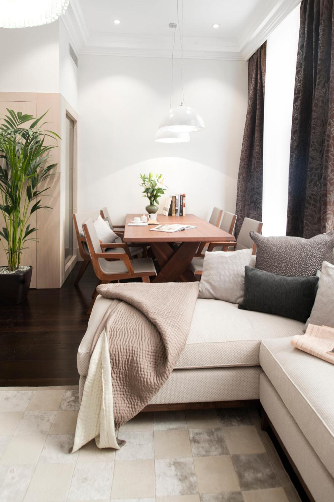 Luxury Three Bedroom Apartment Balcony