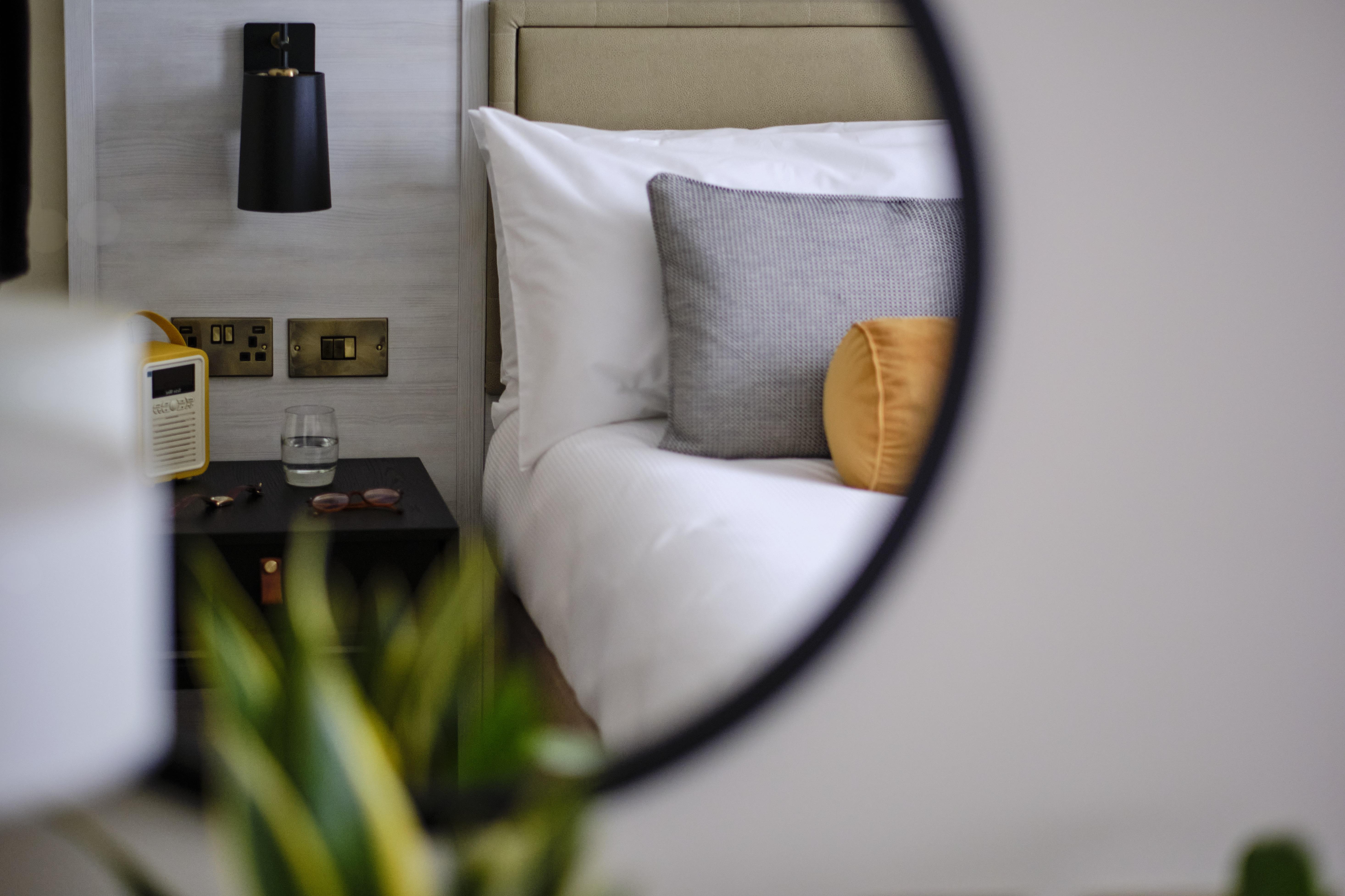 Classic Single Room