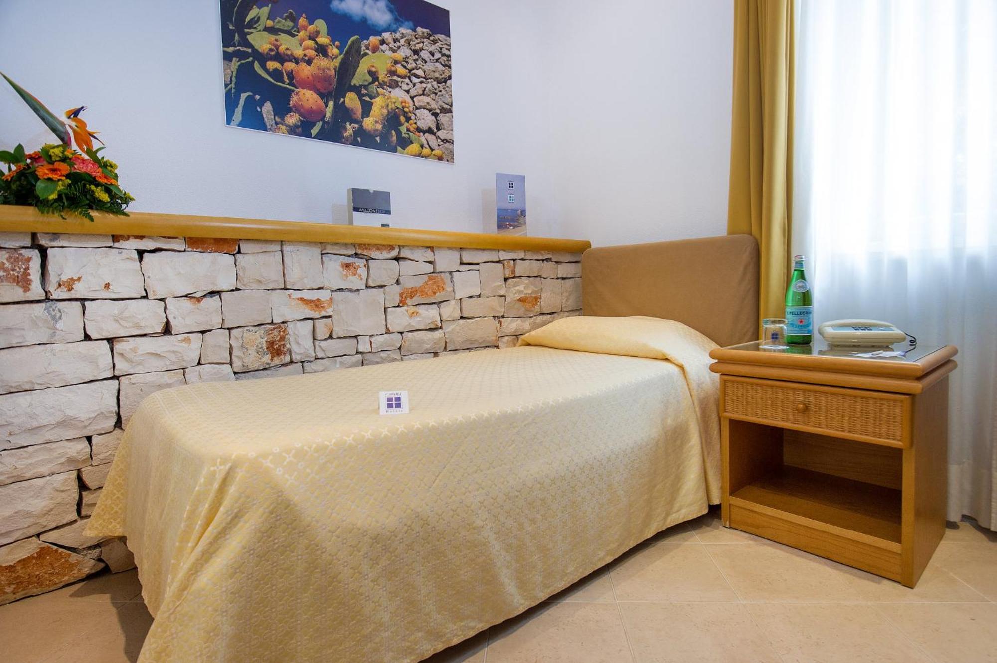 Small Single Room