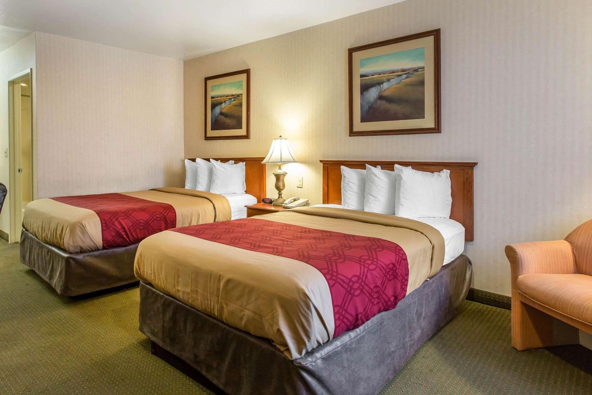 Double Room with Two Double Beds - Non-Smoking