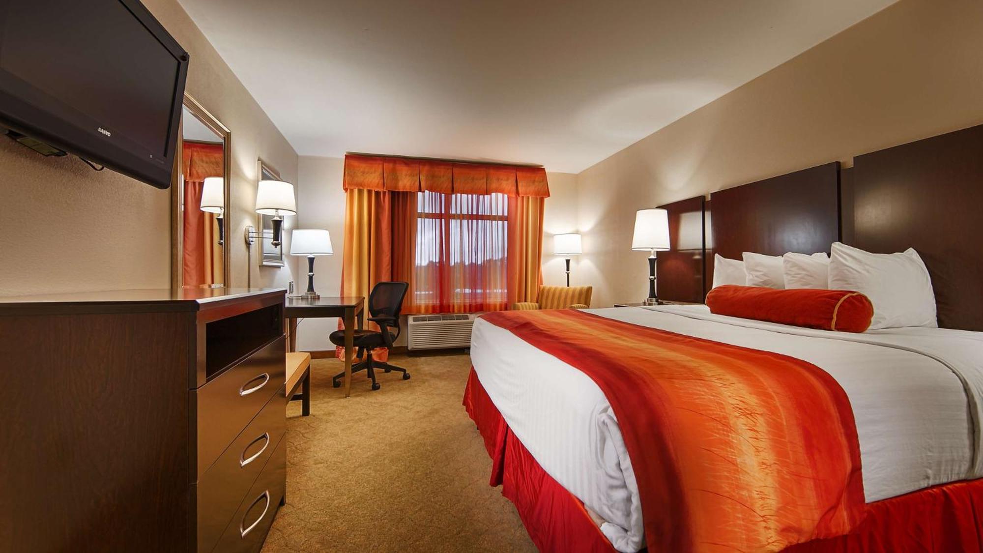 King Room - Pet Friendly/Non-Smoking