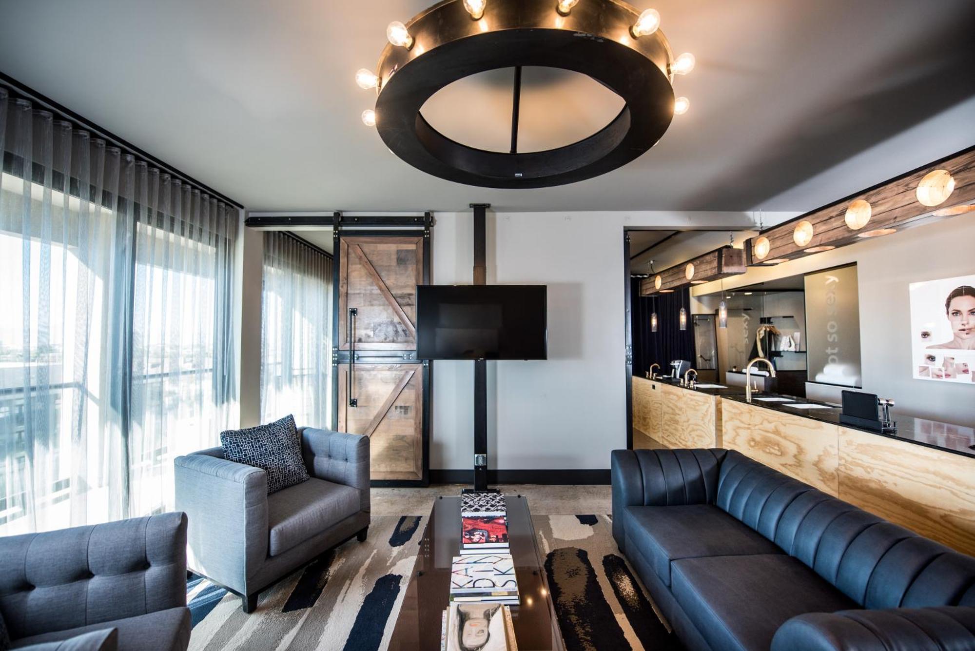 Suite Balcony