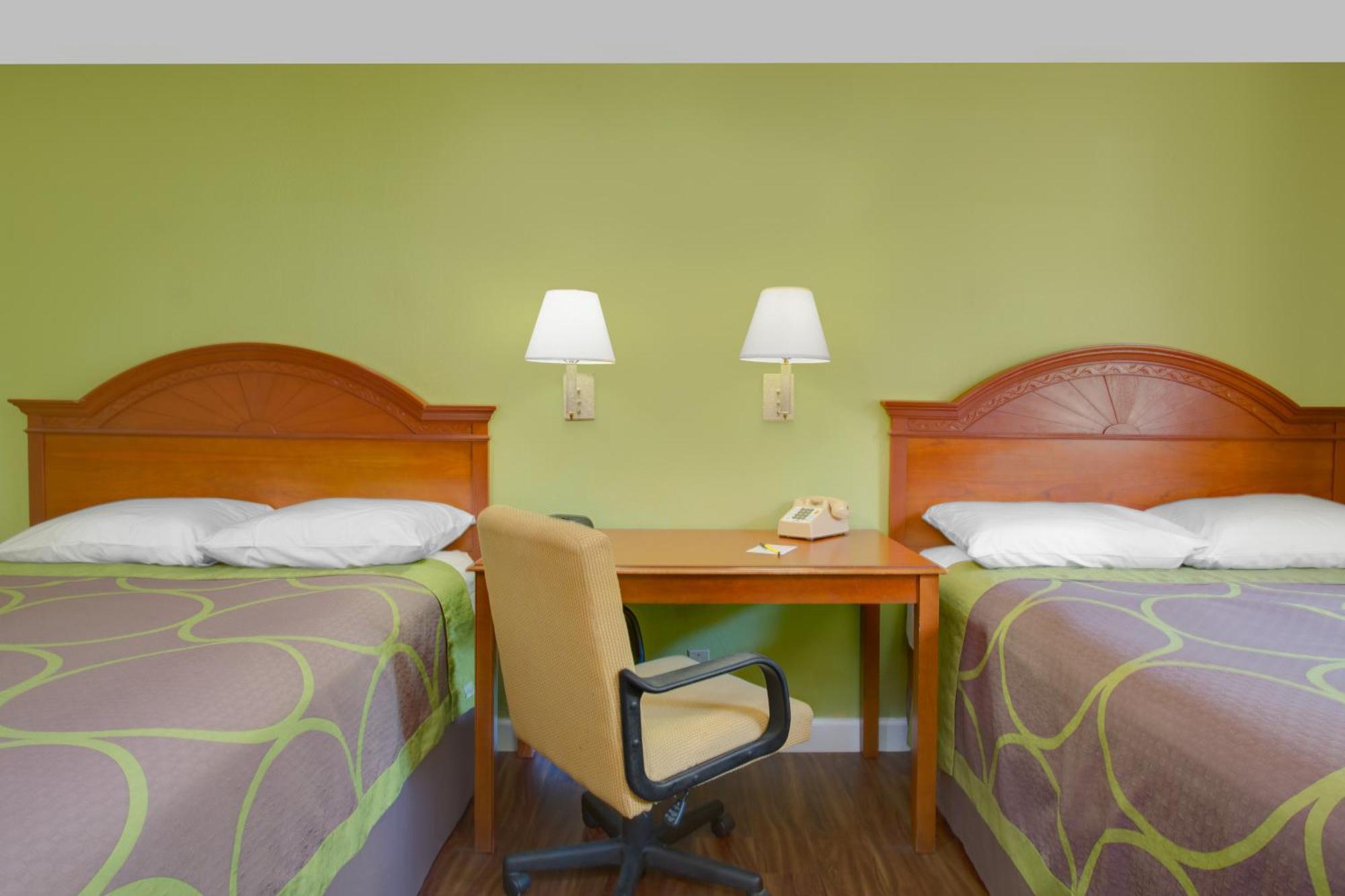 Double Room Two Double Beds Third Floor or Non-Smoking