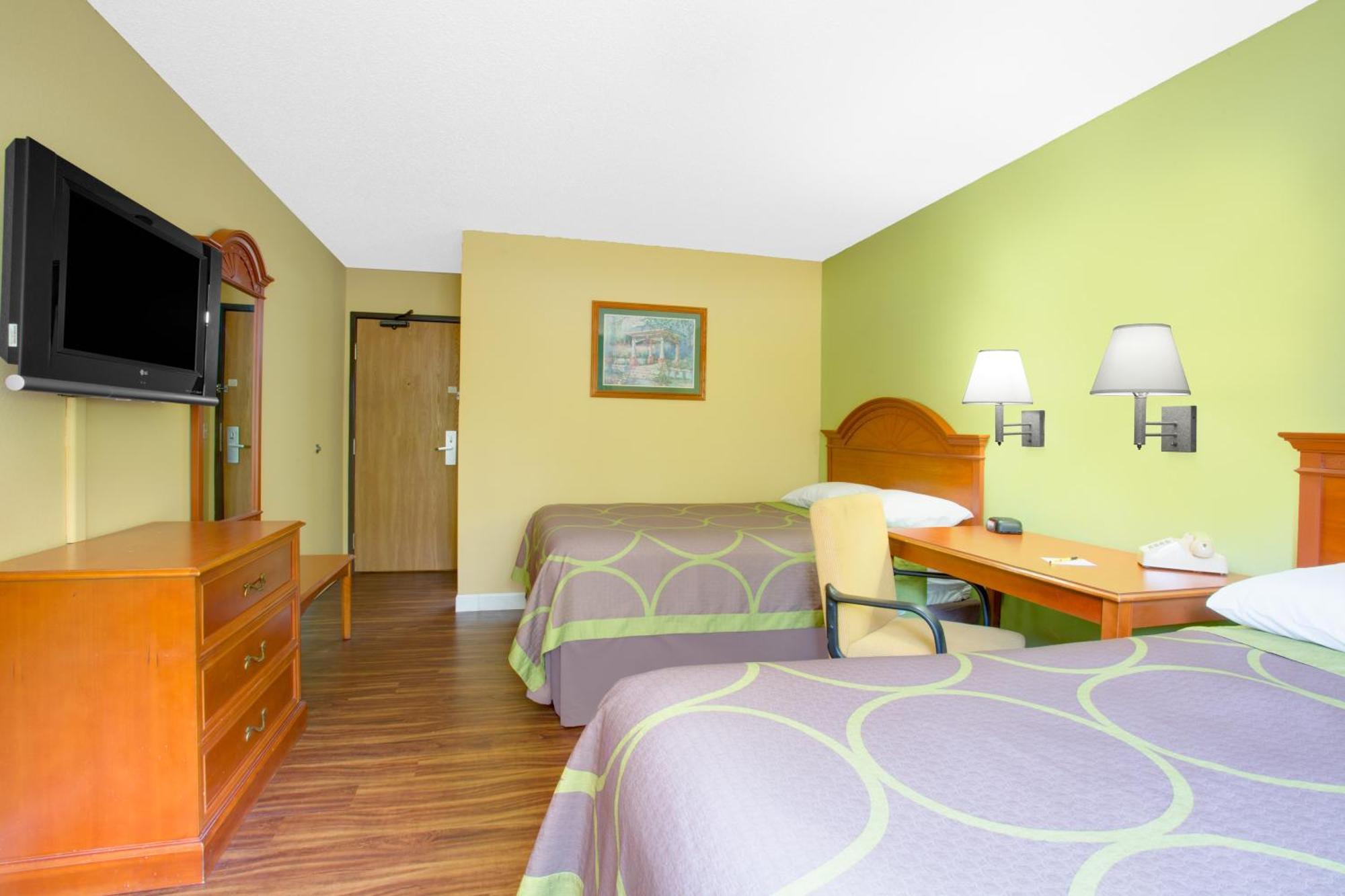 Double Room Two Double Beds Third Floor or Non-Smoking
