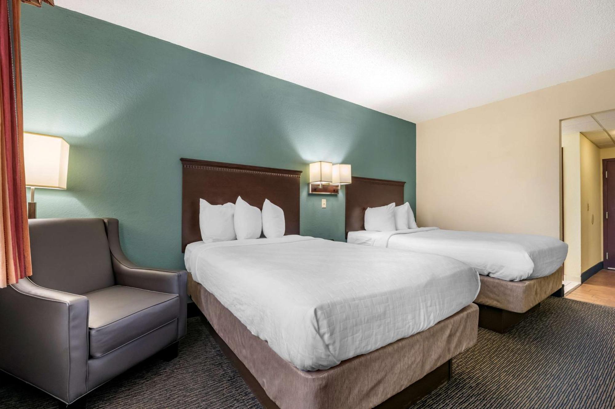 Double Room Two Double Beds