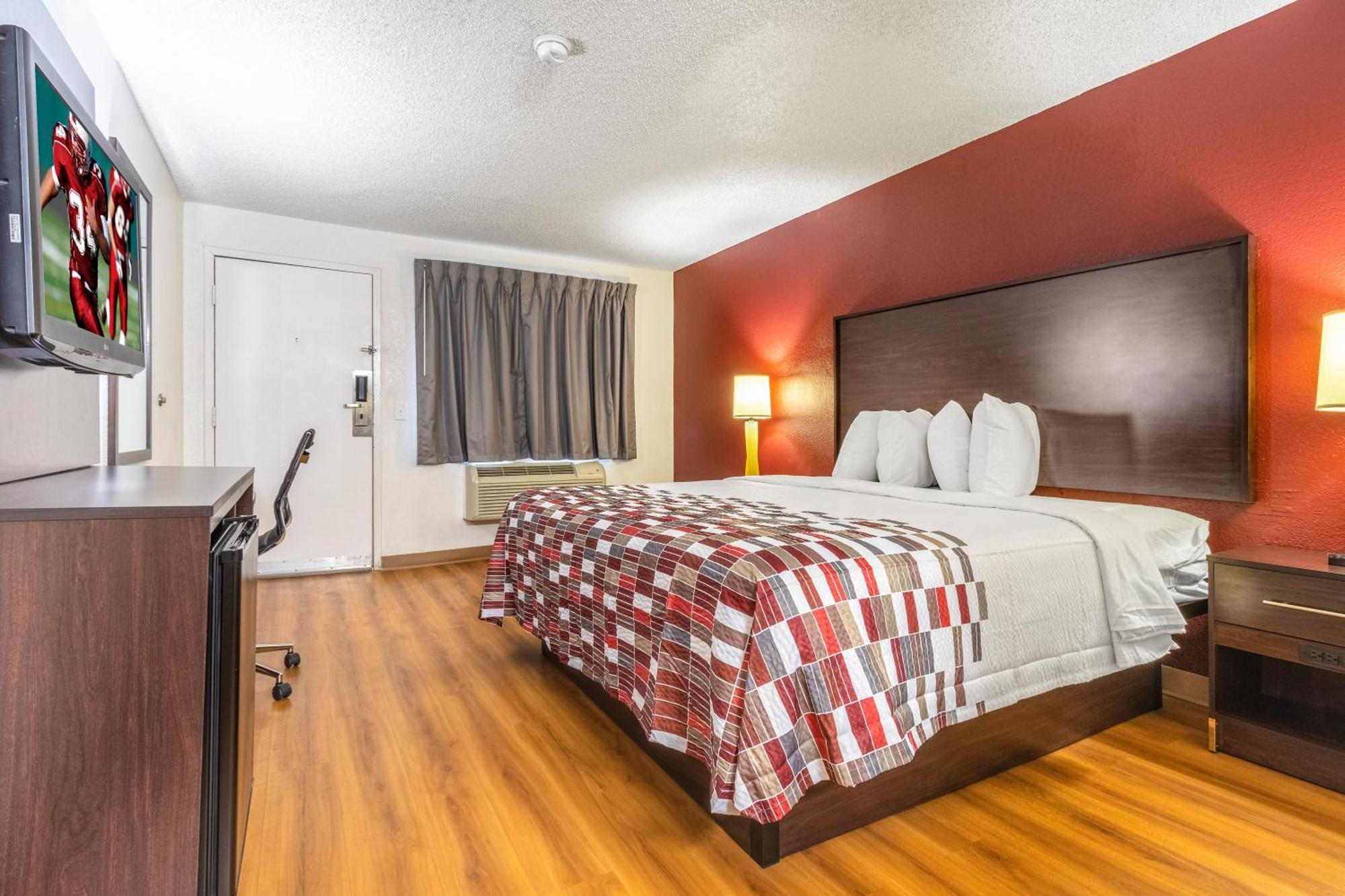 Habitación Deluxe con cama extragrande y ducha accesible en silla de ruedas - Adaptada para personas con discapacidad - No fumadores