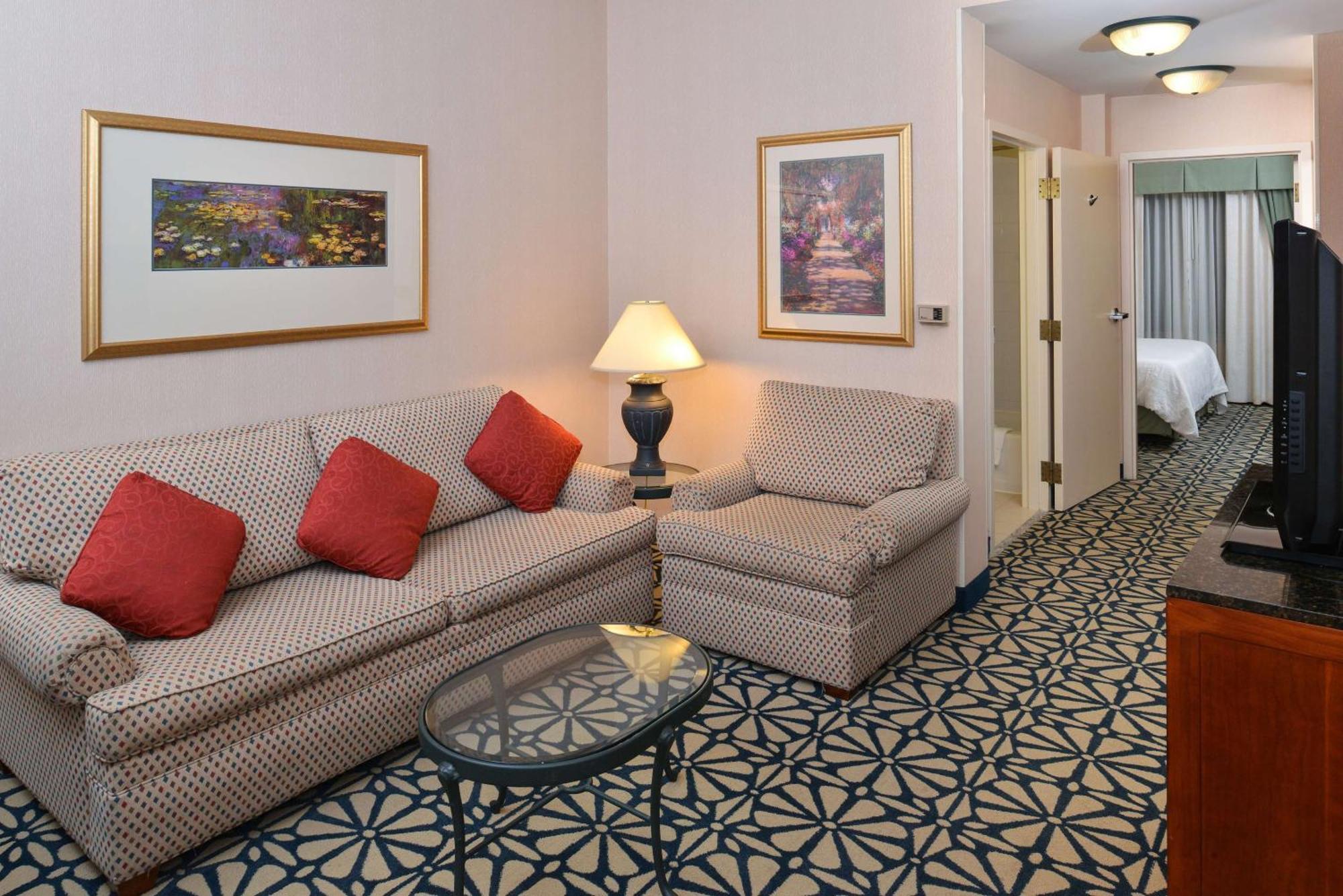 Junior King Suite with Sofa Bed