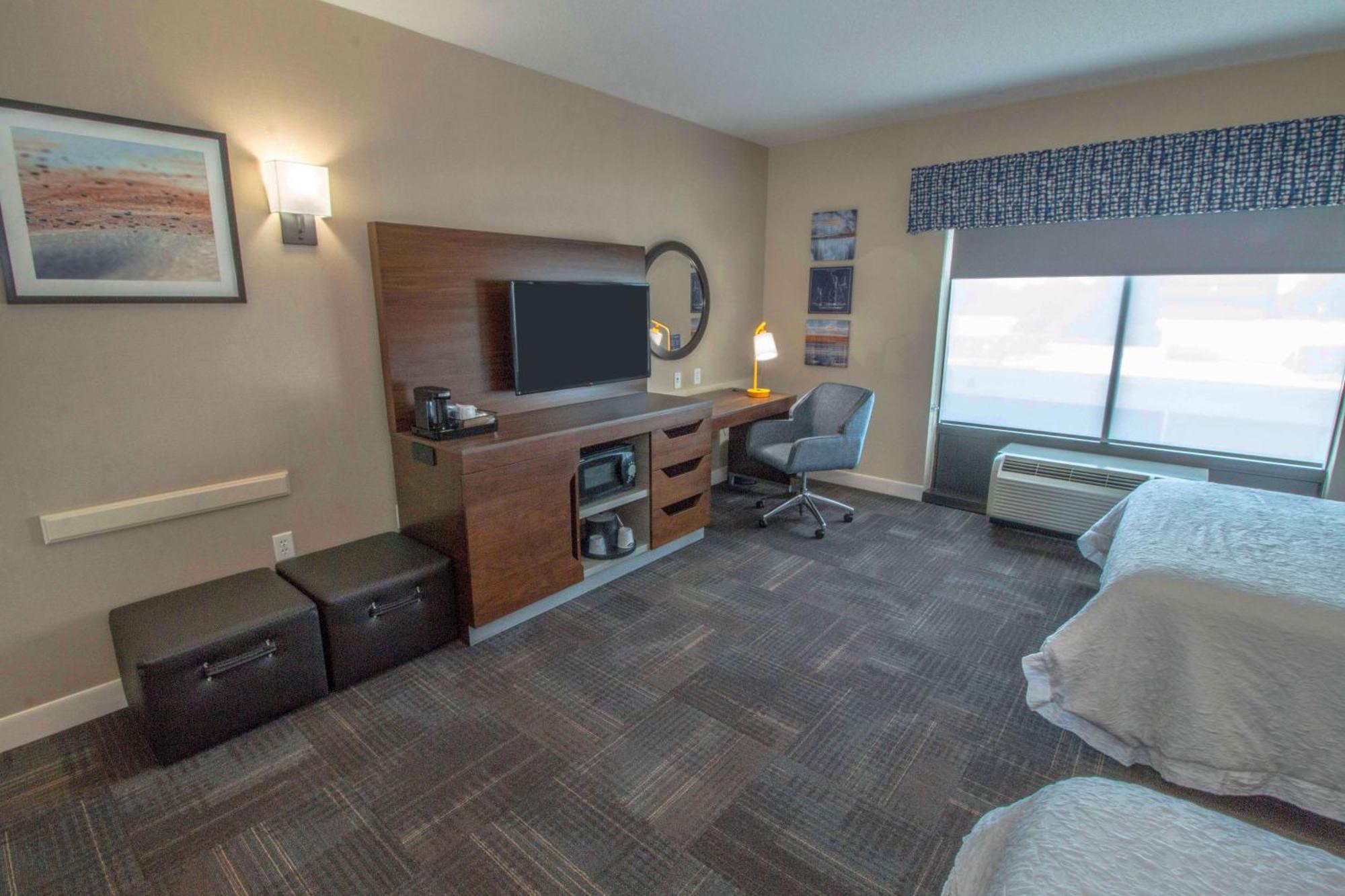Queen Room with Two Queen Beds - Mobility and Hearing Access/Non-Smoking
