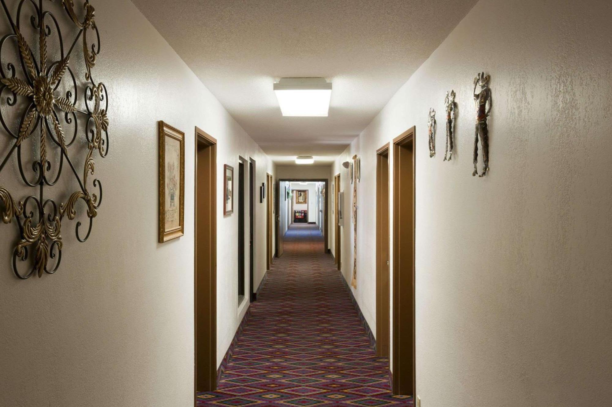 King Room - Non-Smoking