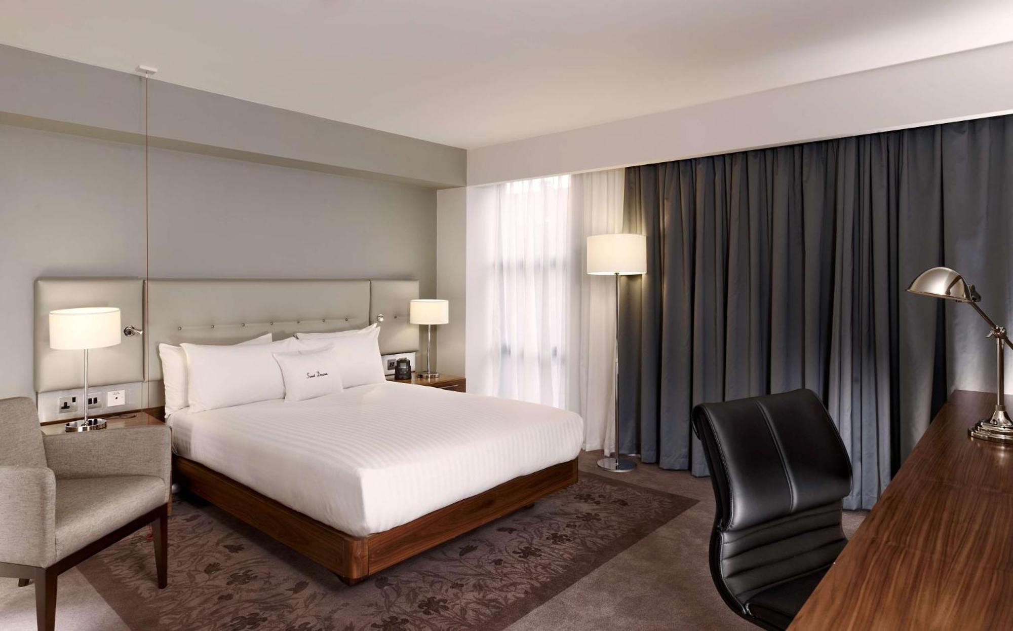 King Guest Room,1557468388:JPEG