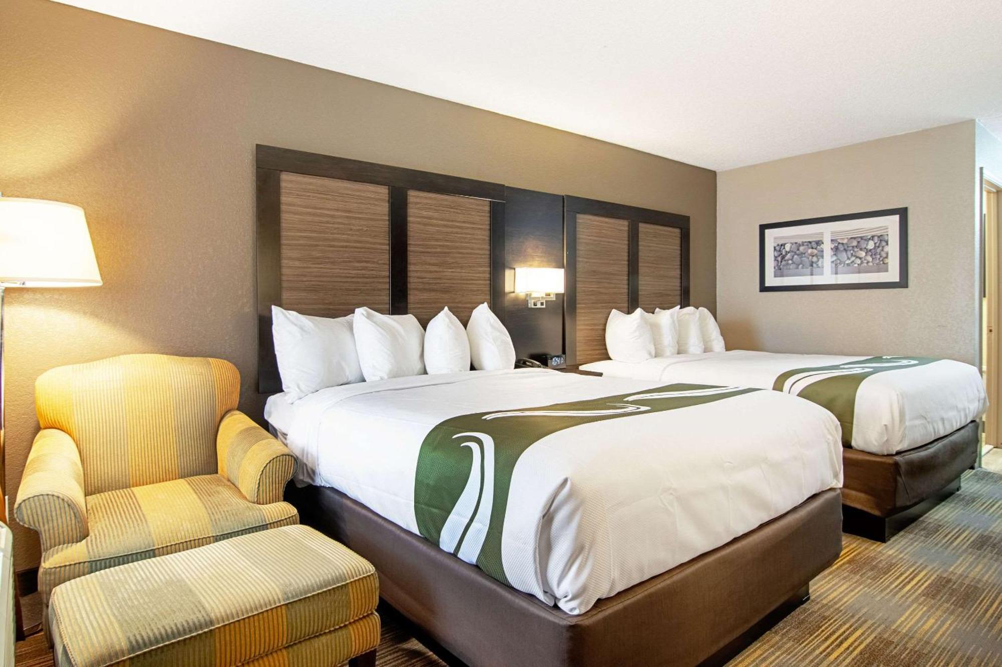 Queen Room with Two Queen Beds - Non-Smoking